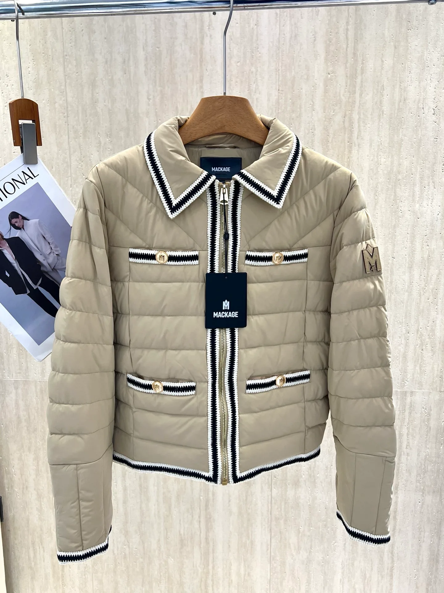 Куртки И Пуховики Женские Moncler 17959146