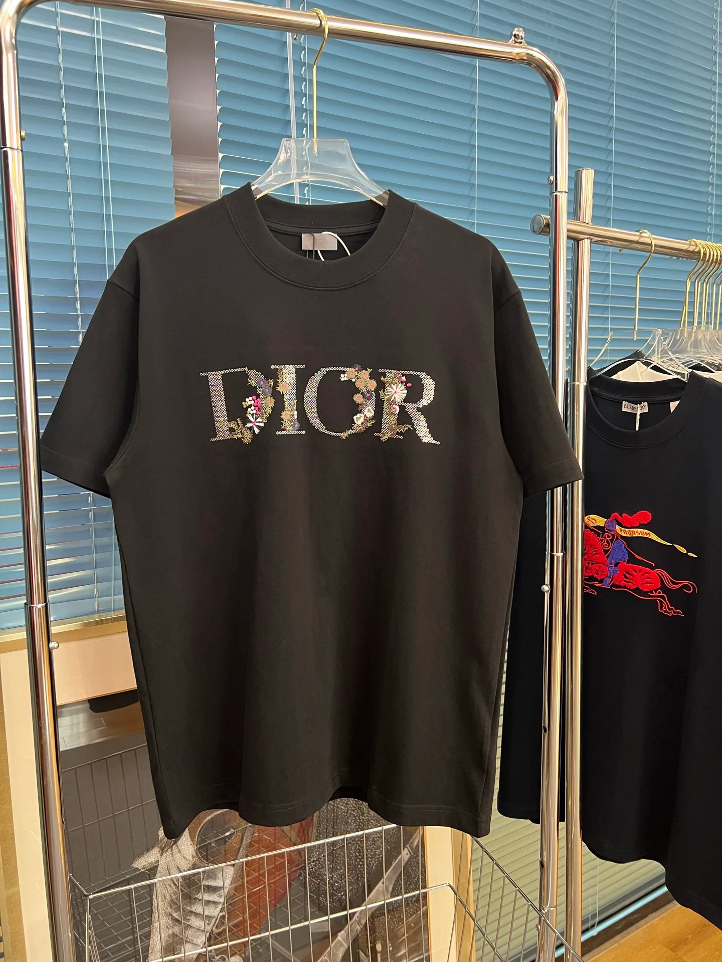 Футболки Женские Christian Dior 11484533