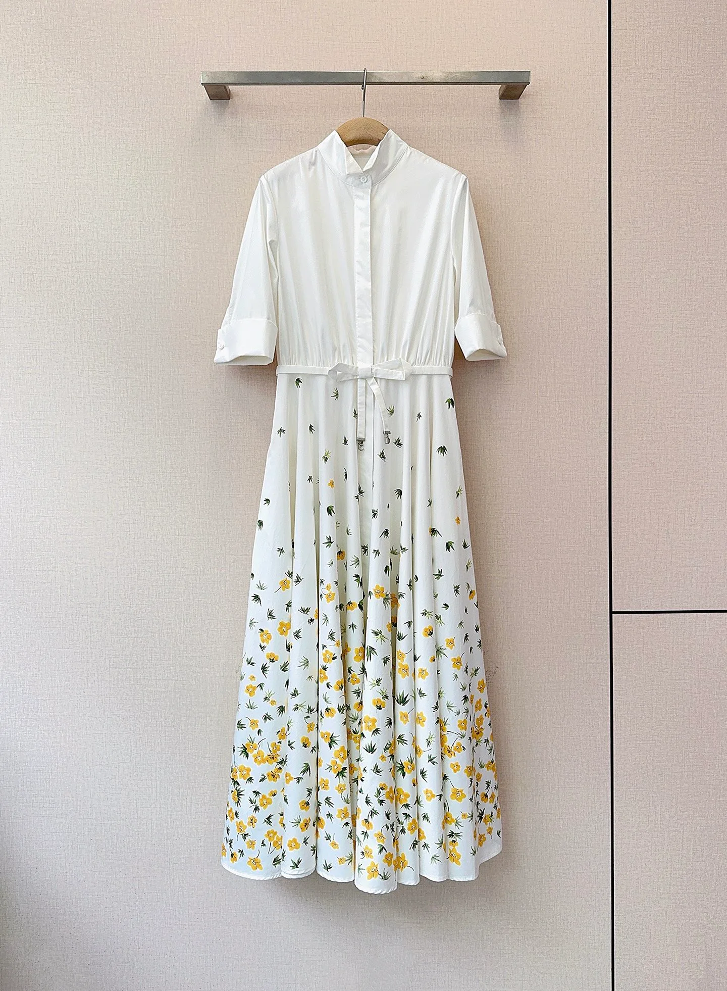 Платья Женские Christian Dior 11670757