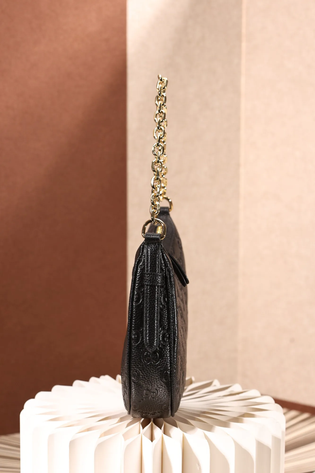 Классические Сумки Женские Gucci 1270574