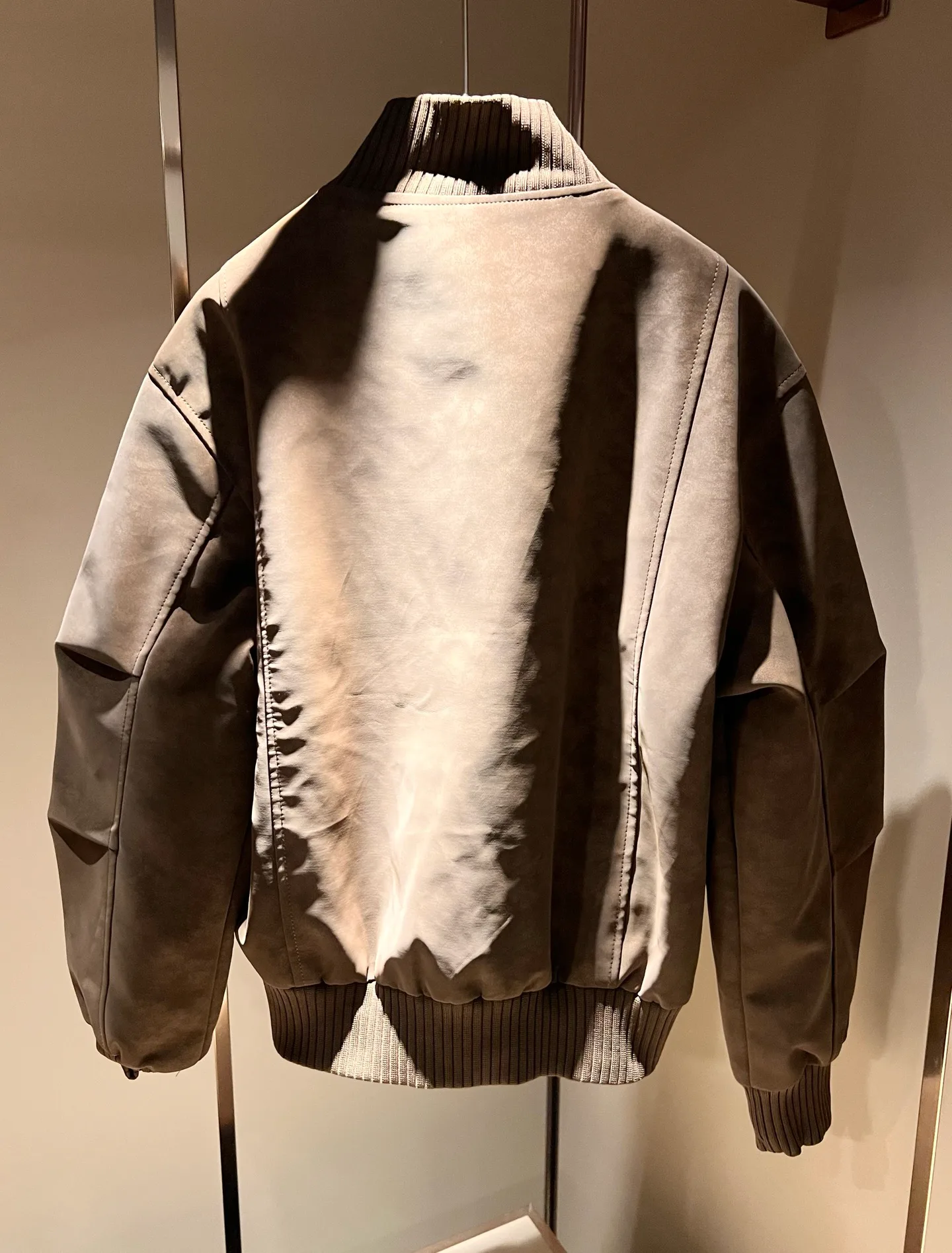 Куртки И Пуховики Мужские Brunello Cucinelli 1012333