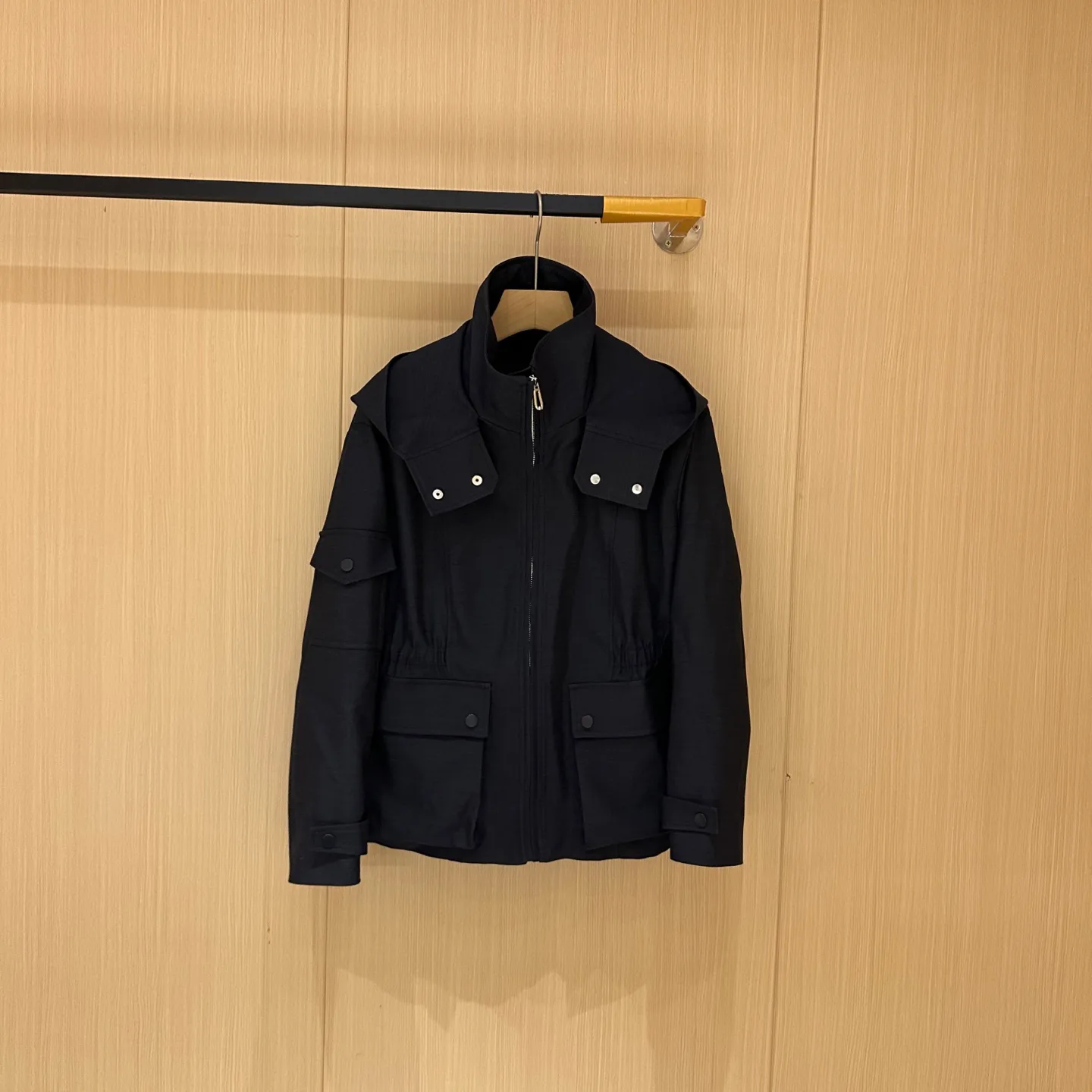 Куртки Женские Loro Piana Куртки Женские Loro Piana