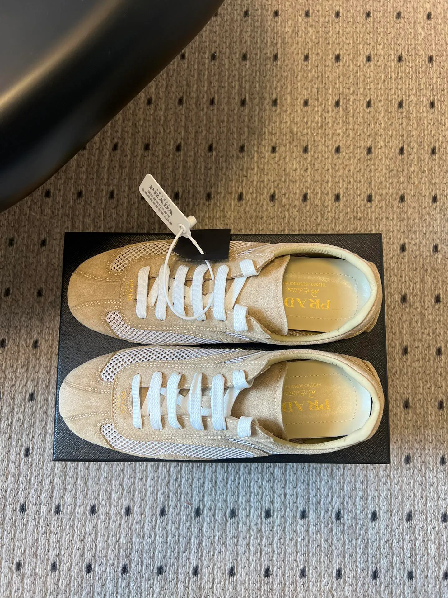 Кроссовки Женские Prada 10496677