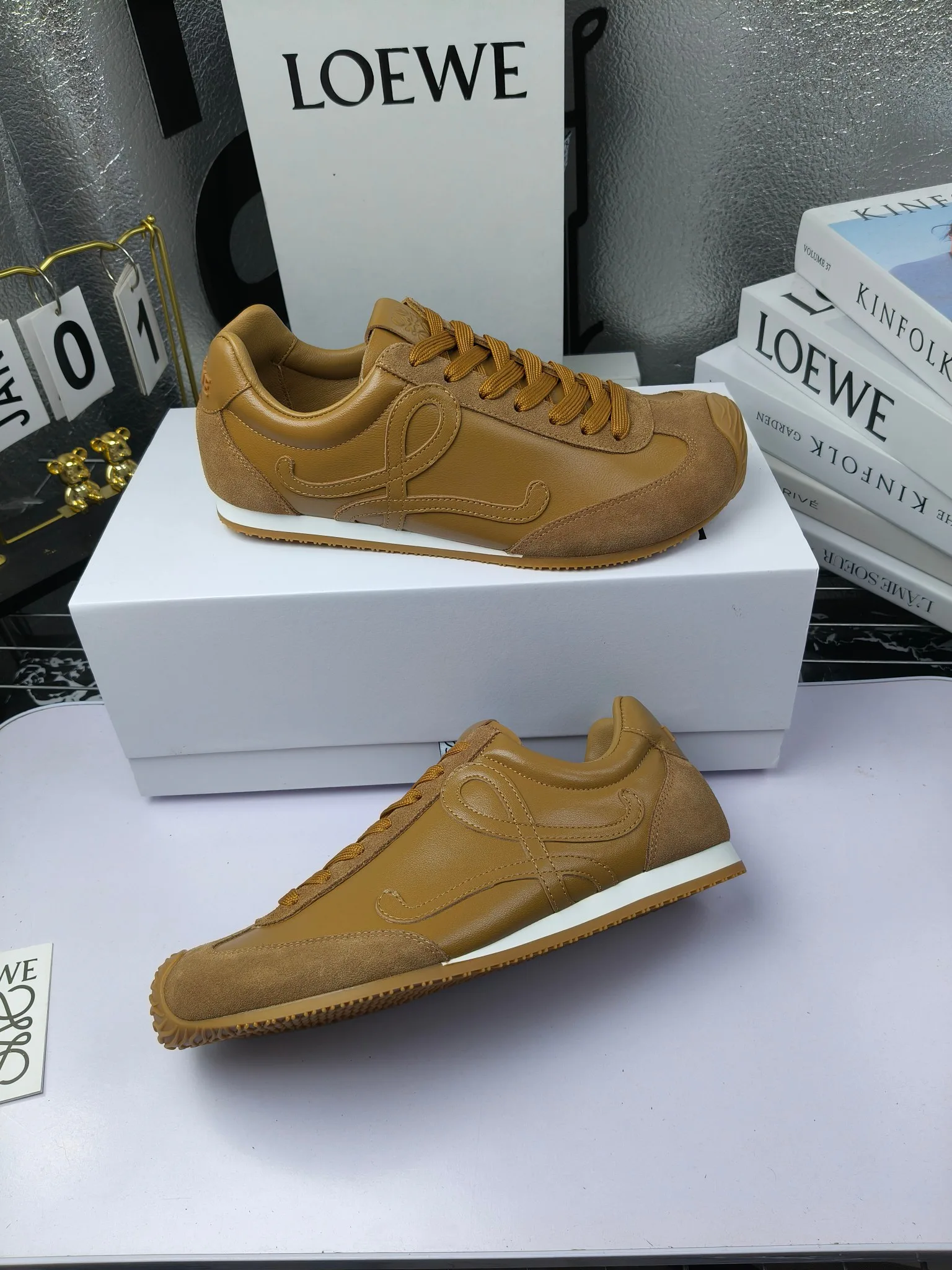 Кроссовки Женские Loewe 13080144