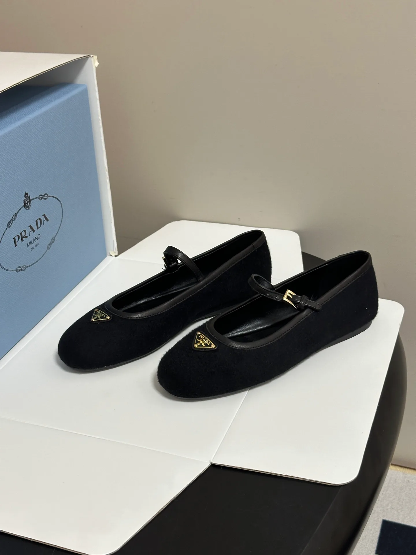 Балетки Женские Prada 18520371