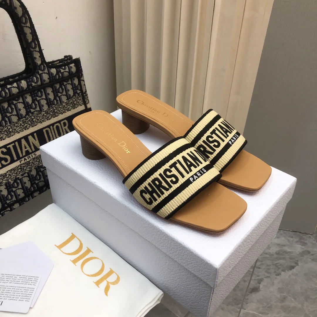Босоножки Женские Christian Dior 18633984