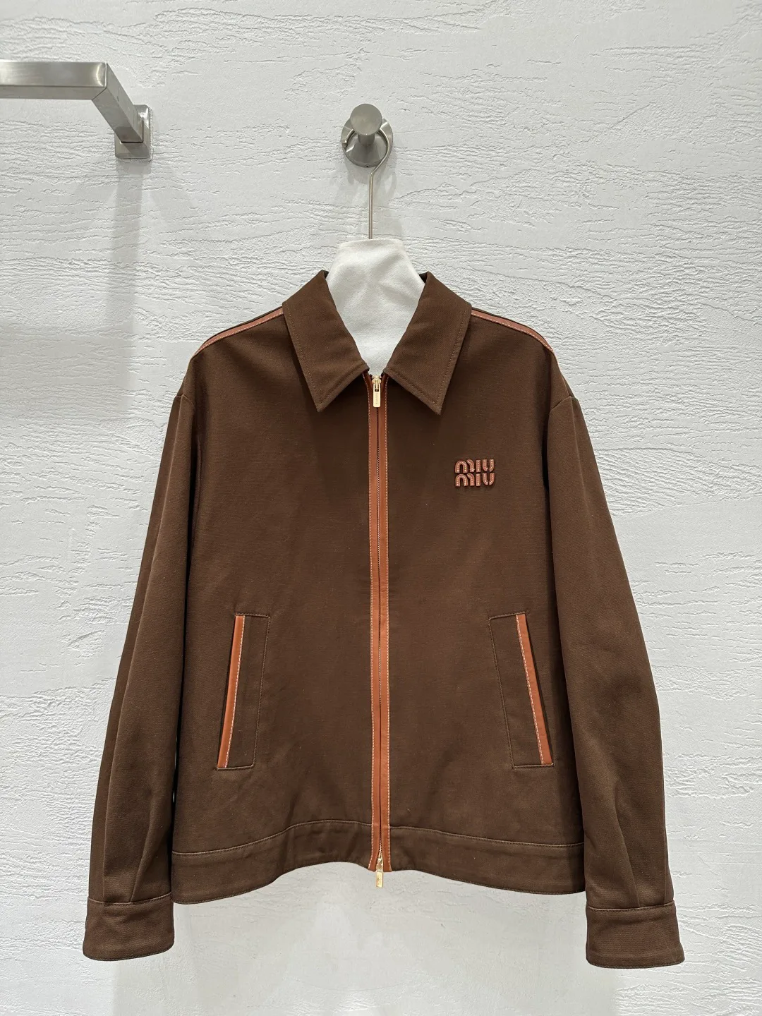 Куртки И Пуховики Женские Miu Miu 5756510