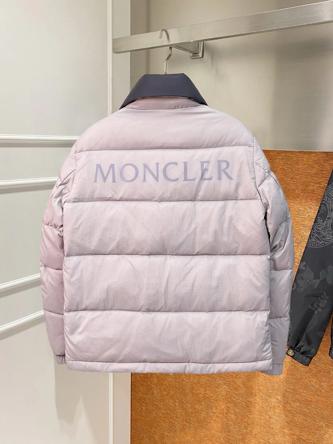 Куртки И Пуховики Мужские Moncler 492851