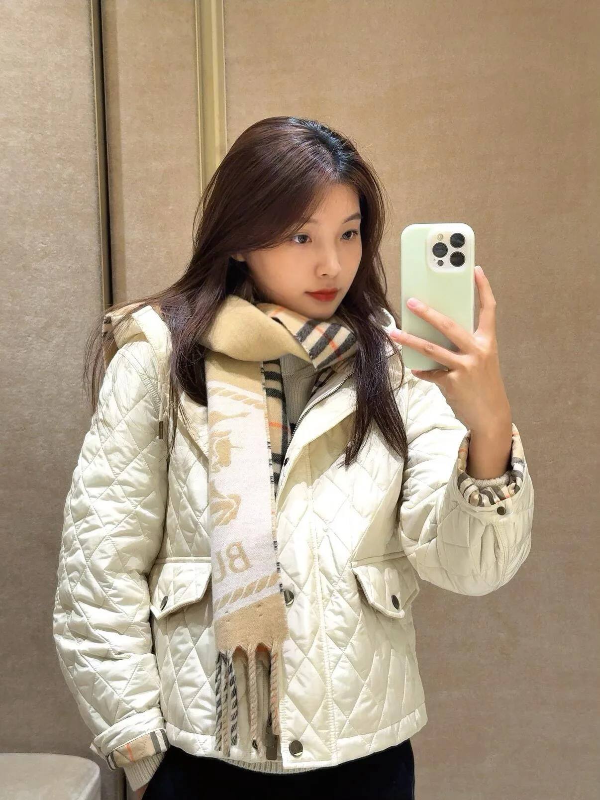 Куртки И Пуховики Женские Burberry 18033915