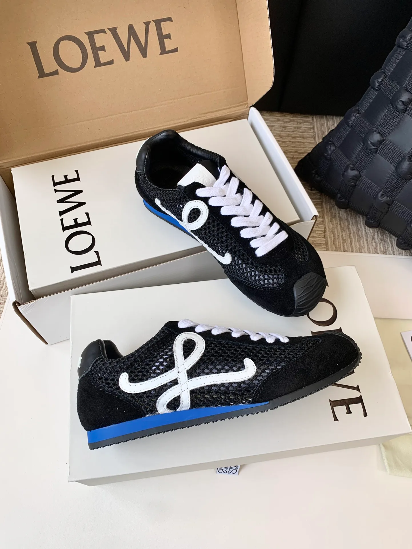 Кроссовки Женские Loewe 17539006