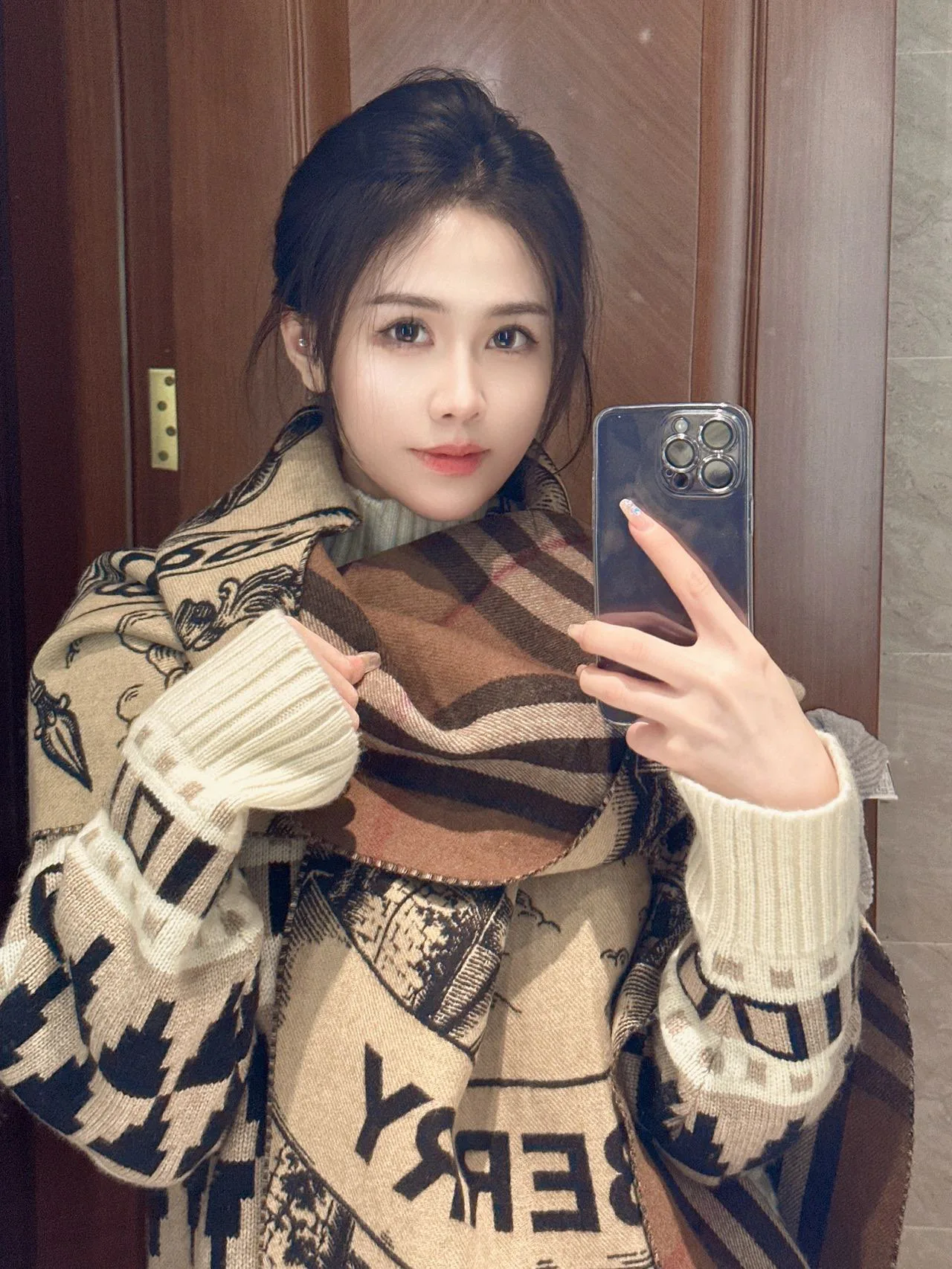 Шарфы Burberry 1113