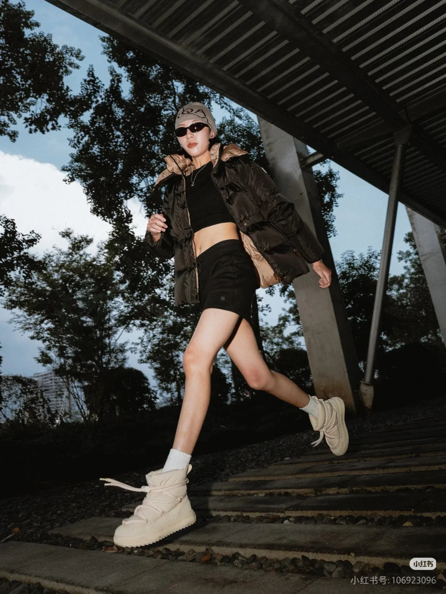 Куртки И Пуховики Женские Moncler 249933