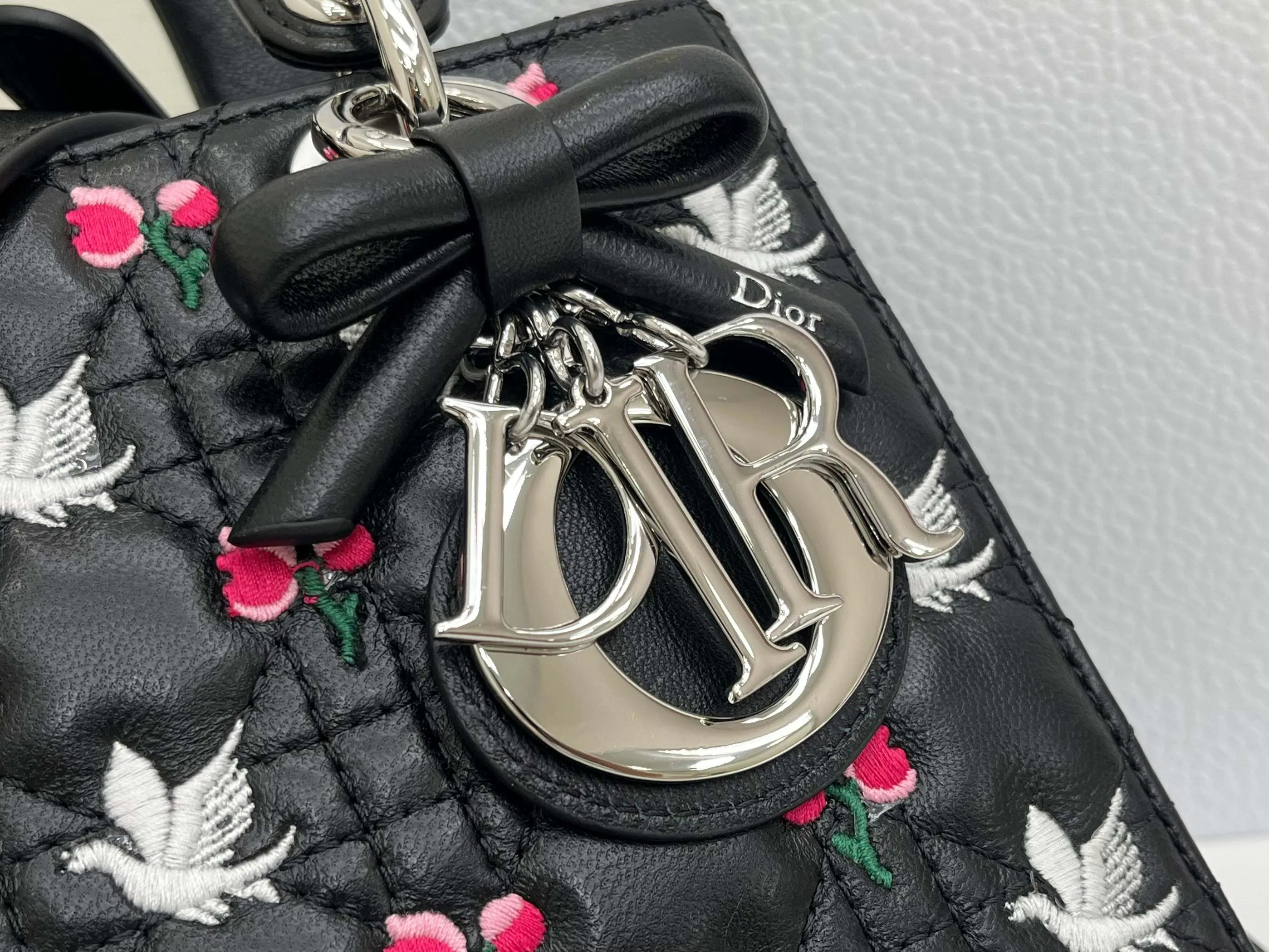 Классические Сумки Женские Christian Dior 17407066