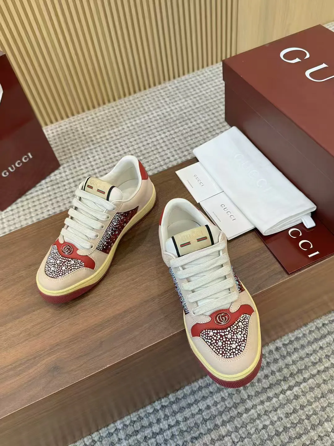 Кроссовки Женские Gucci 10236731