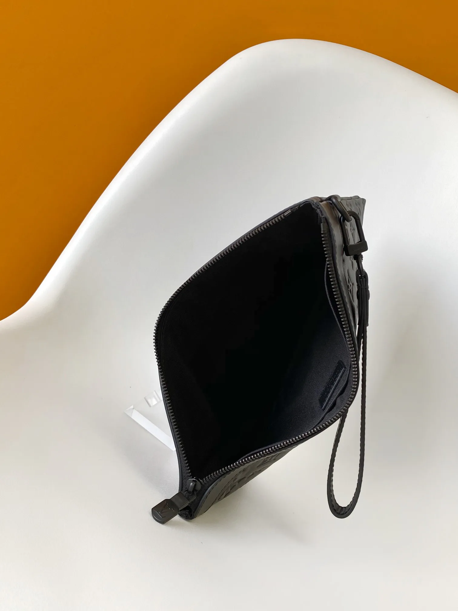 Клатчи Женские Louis Vuitton 1253955