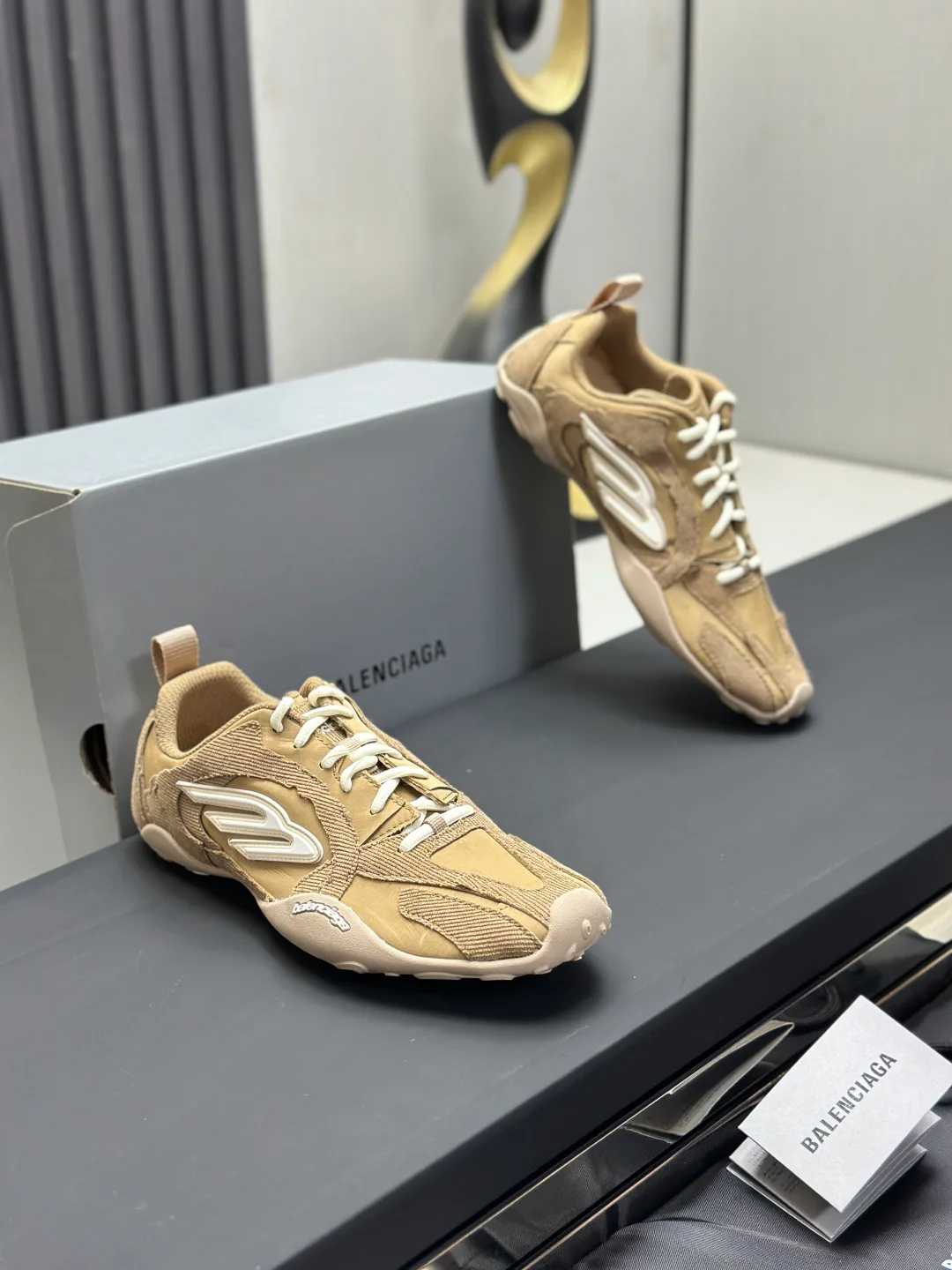 Кроссовки Женские Balenciaga 4705671