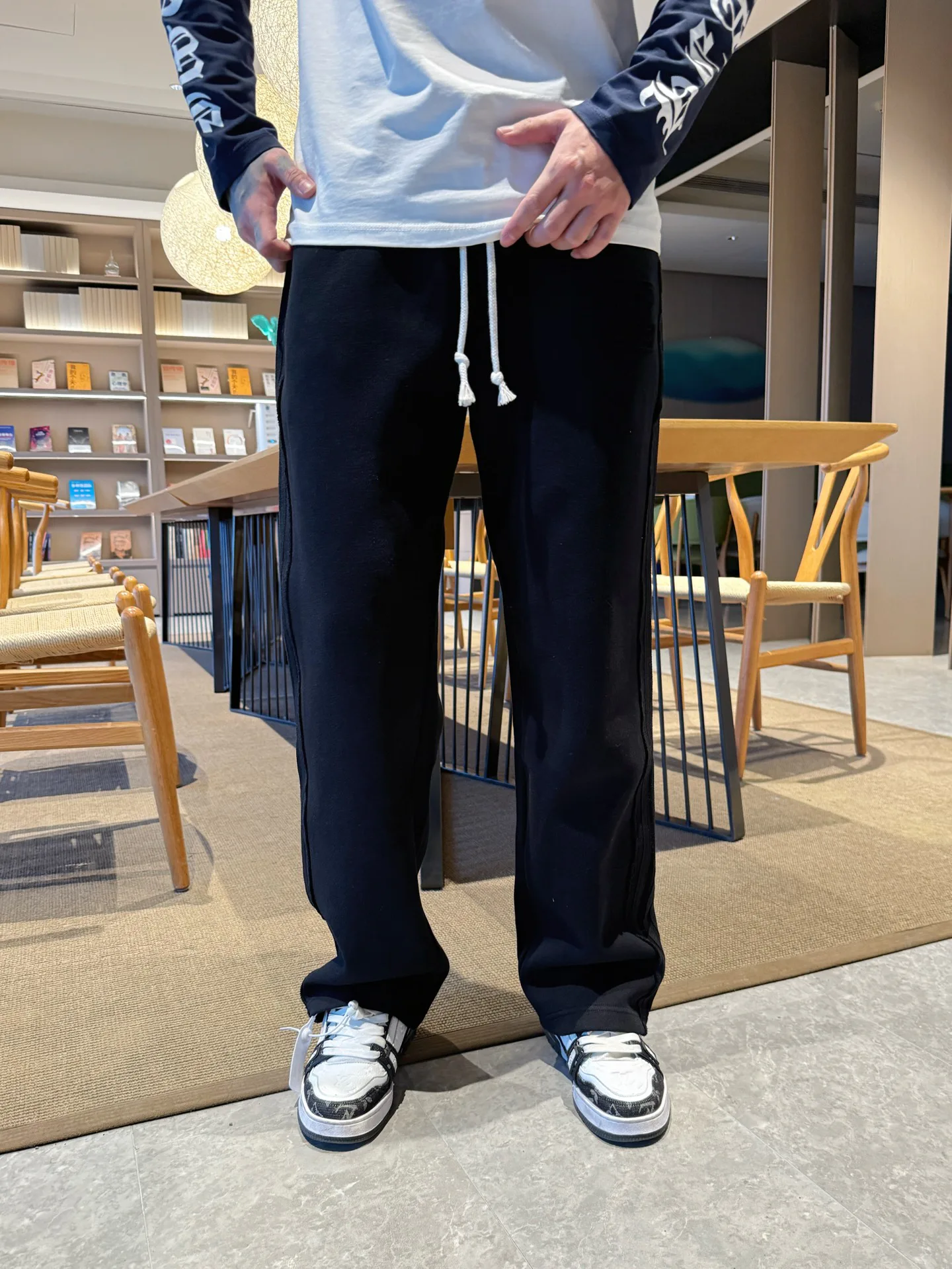 Брюки Женские Louis Vuitton 6060252