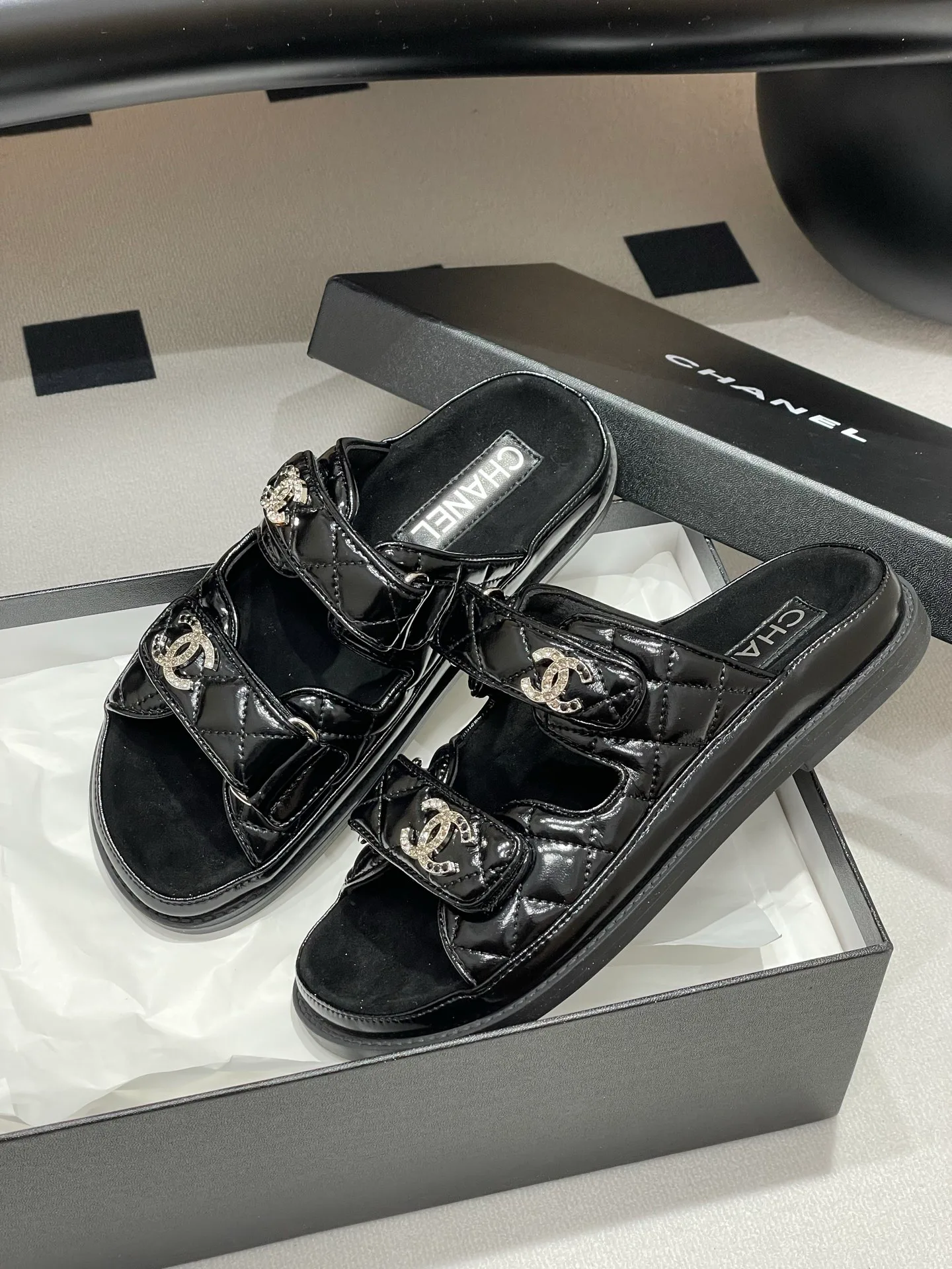 Шлепанцы Женские Chanel 19163