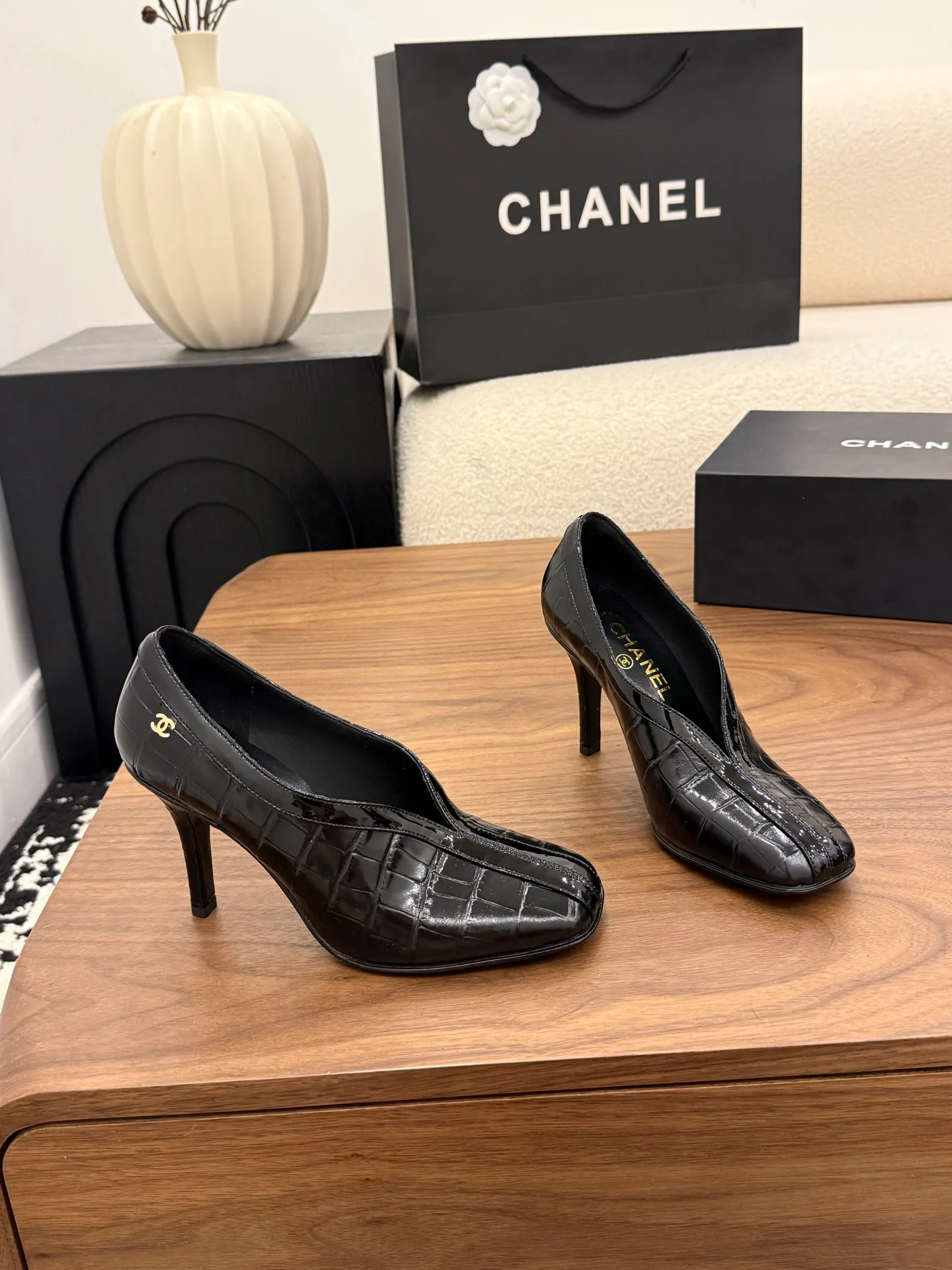 Туфли Женские Chanel 18034492