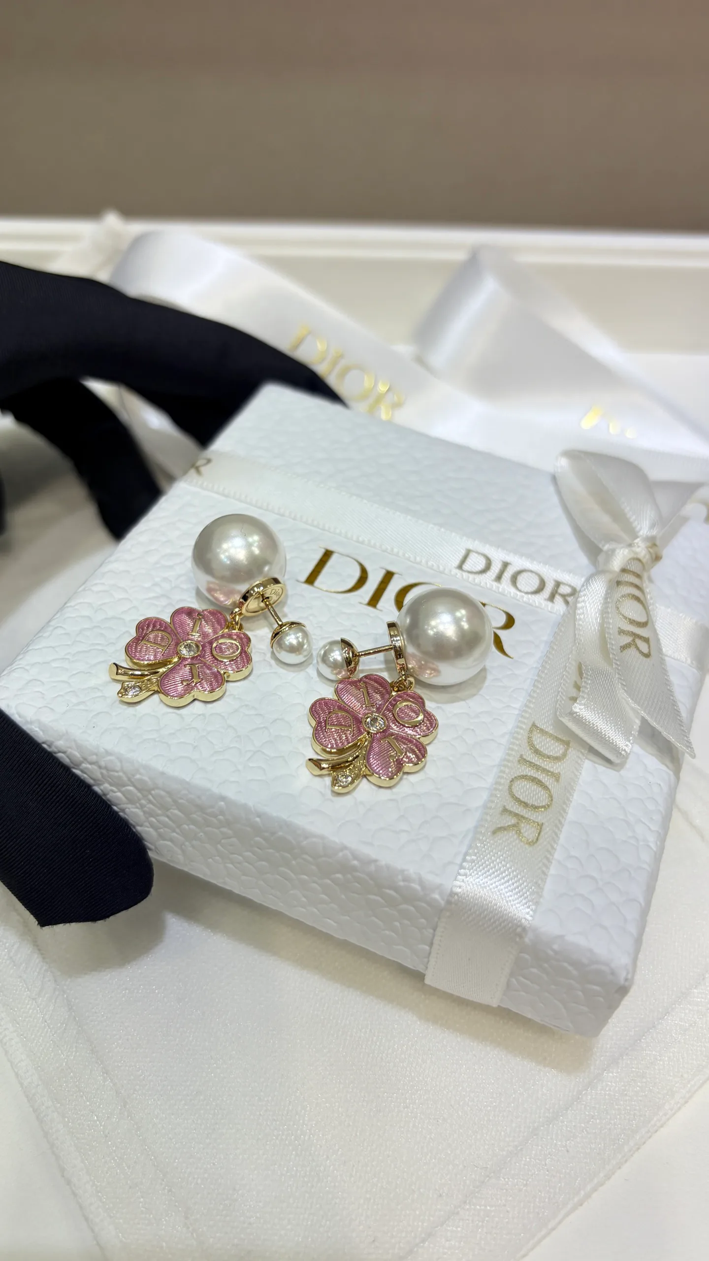 Бижутерия Christian Dior 18123123