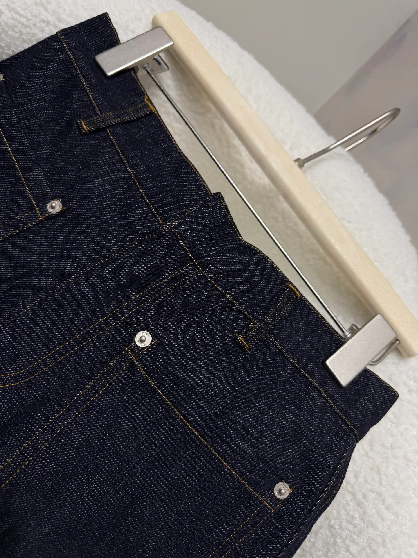 Шорты Женские Christian Dior 12829570