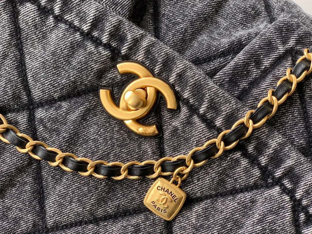 Классические Сумки Женские Chanel 12151241