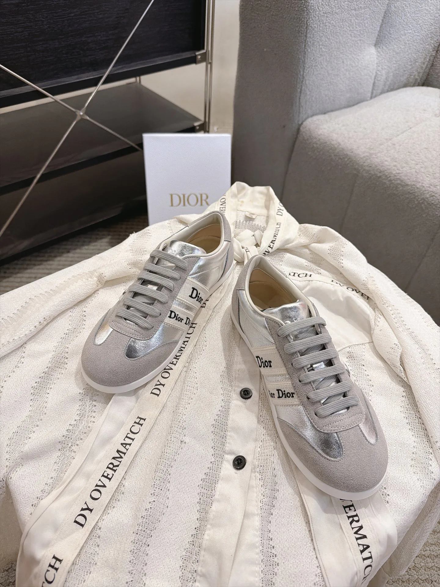 Кроссовки Женские Christian Dior 18041810