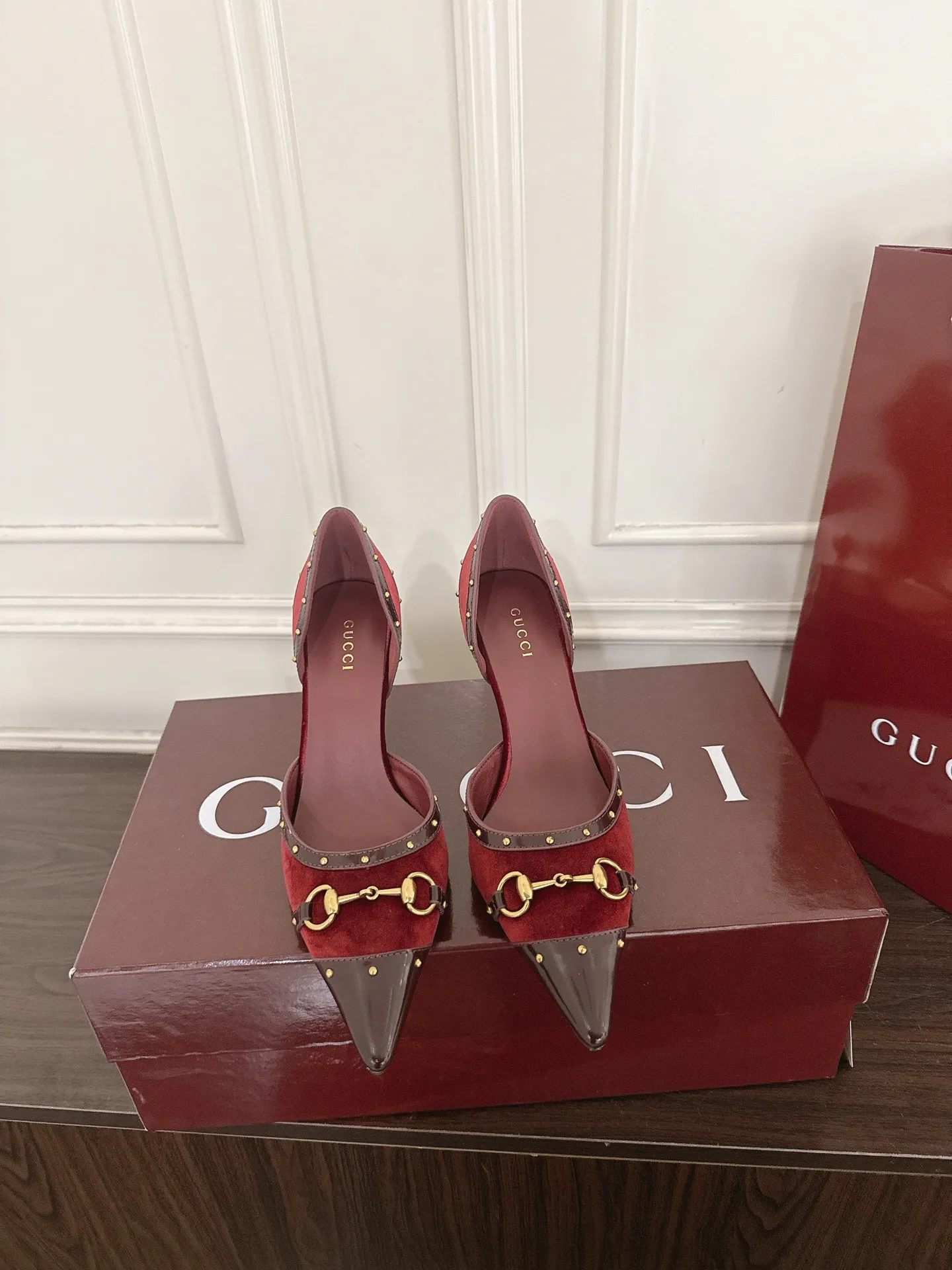 Туфли Женские Gucci 18135593