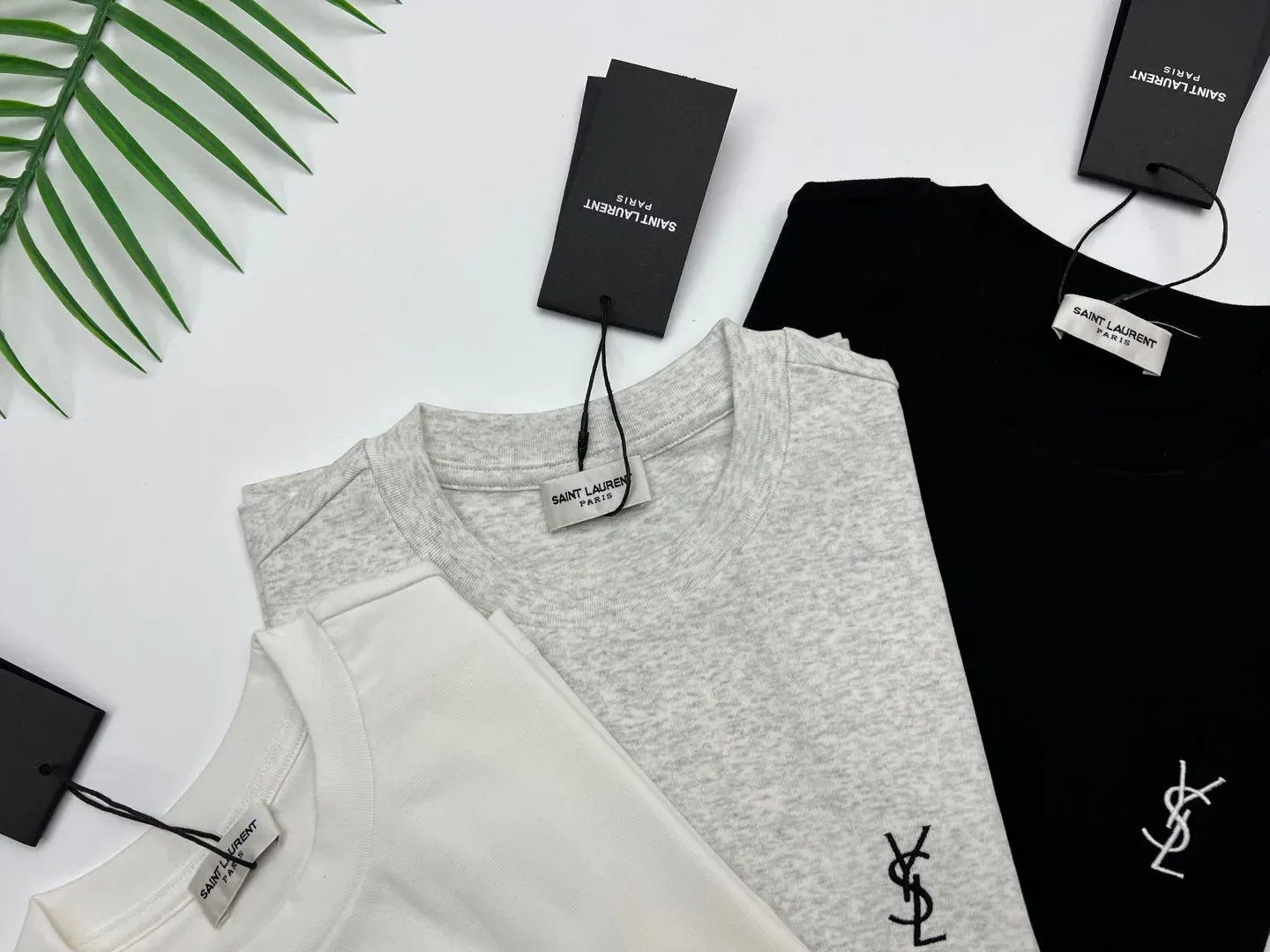 Футболки Женские Saint Laurent 5711002