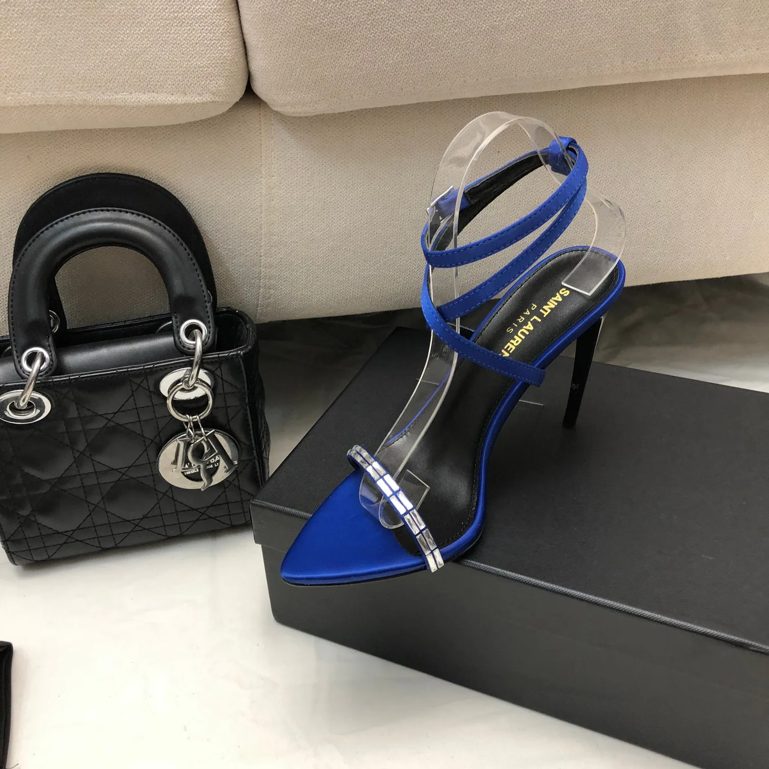 Босоножки Женские Saint Laurent 11220430