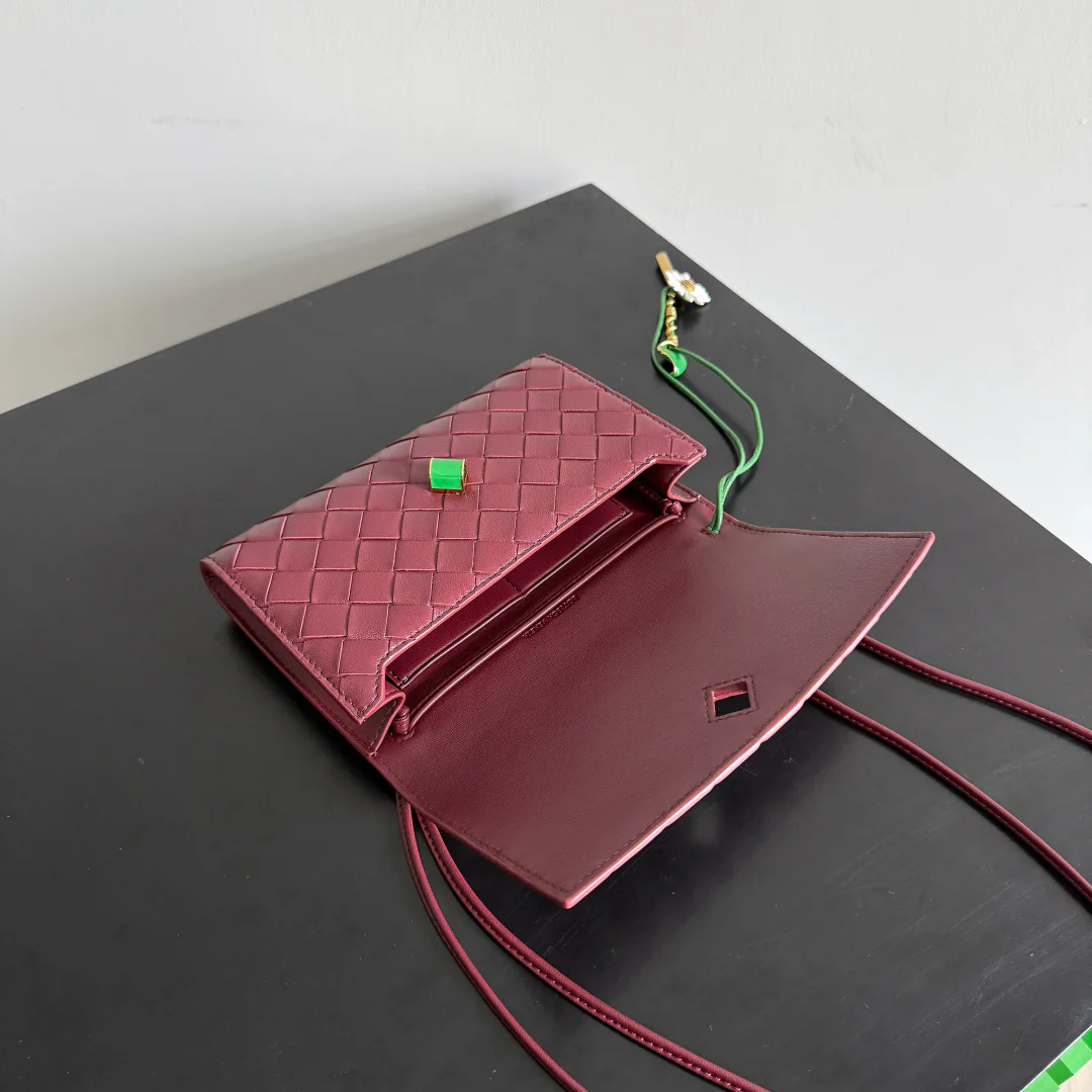 Классические Сумки Женские Bottega Veneta 11255489