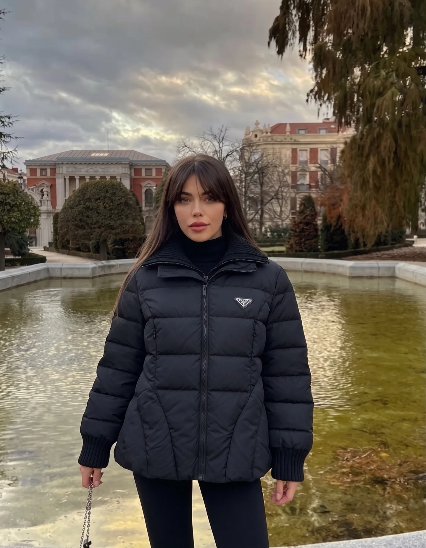 Куртки И Пуховики Женские Prada 18711537