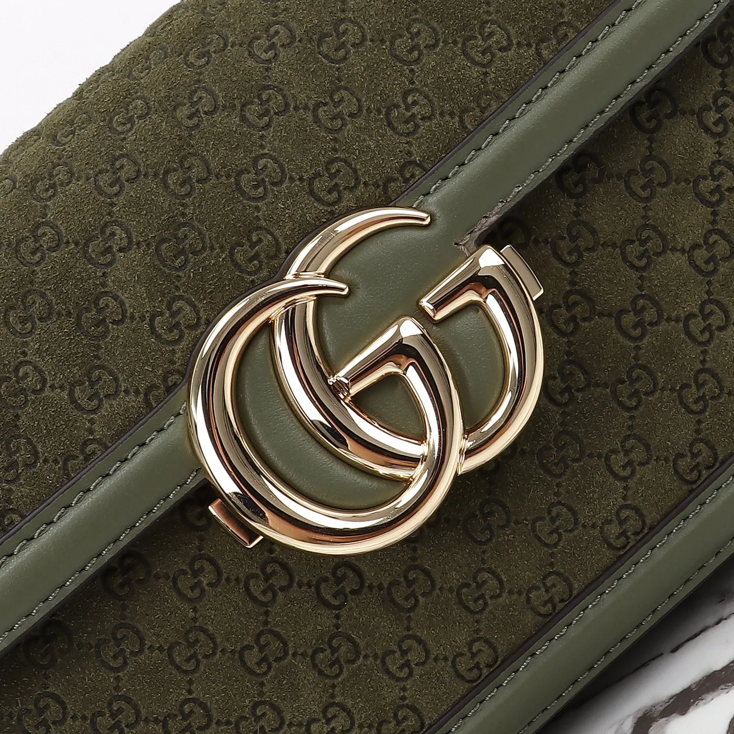 Классические Сумки Женские Gucci 18210725
