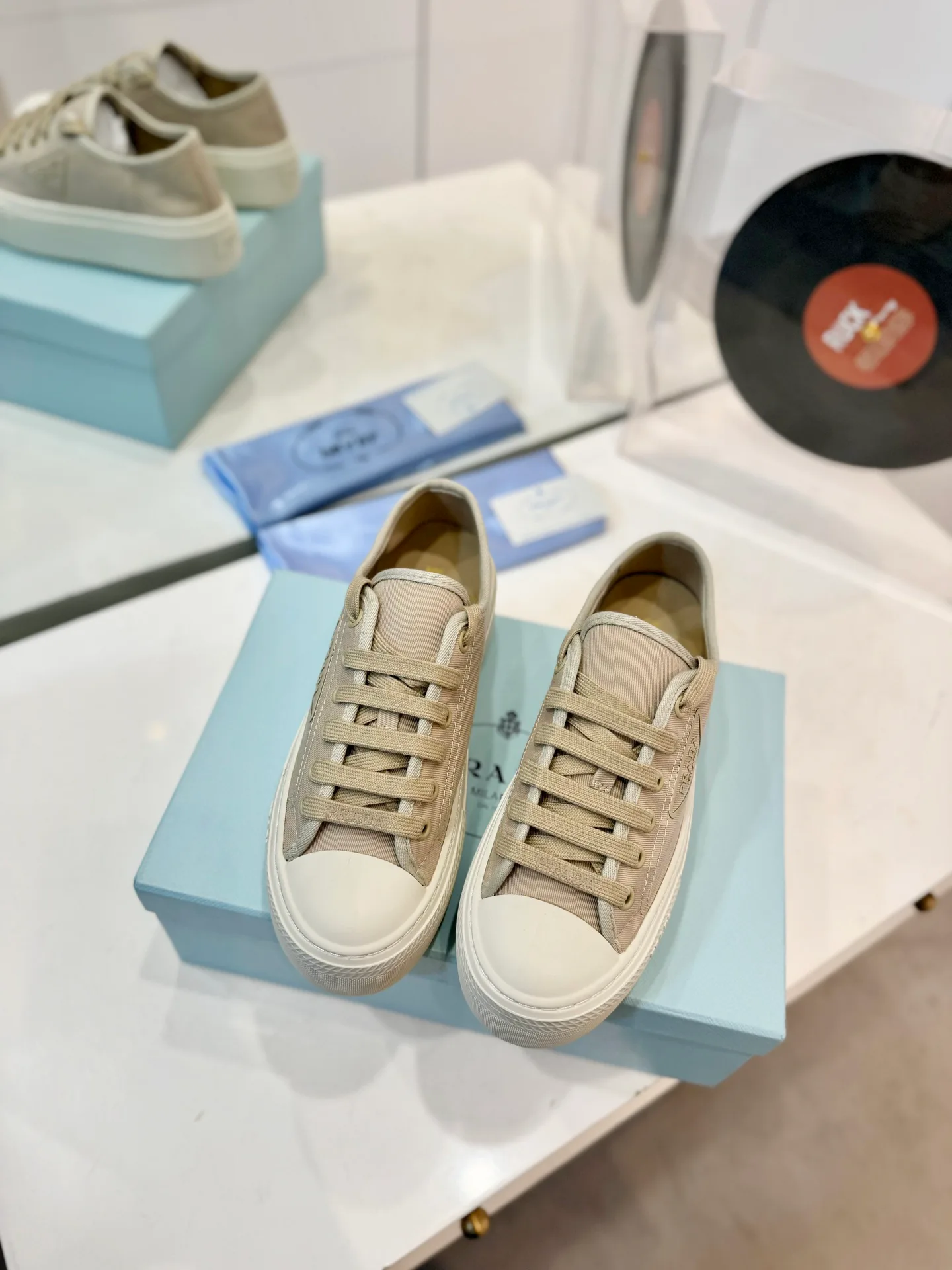 Кроссовки Женские Prada 9535099