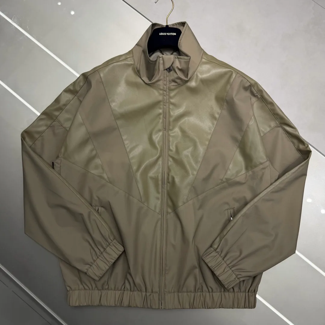 Куртки И Пуховики Мужские Louis Vuitton 17548749
