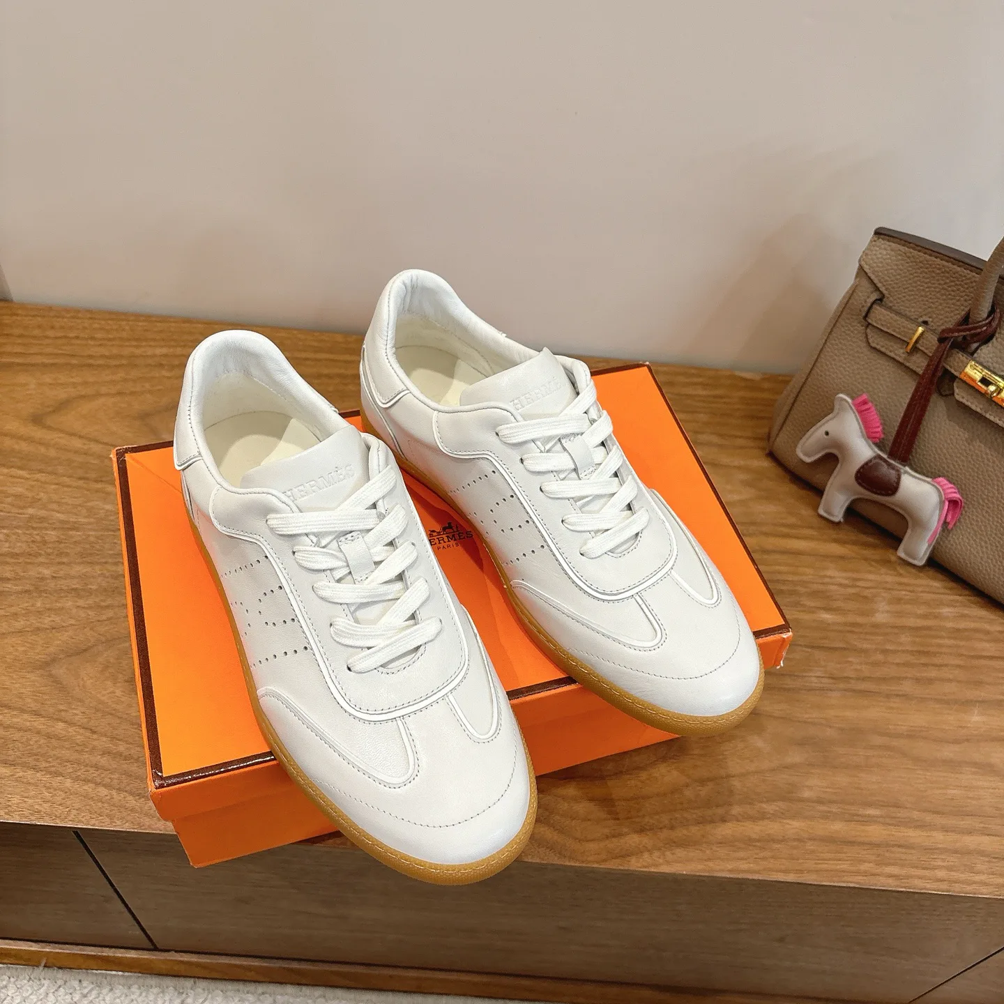 Кроссовки Женские Hermes 20116768