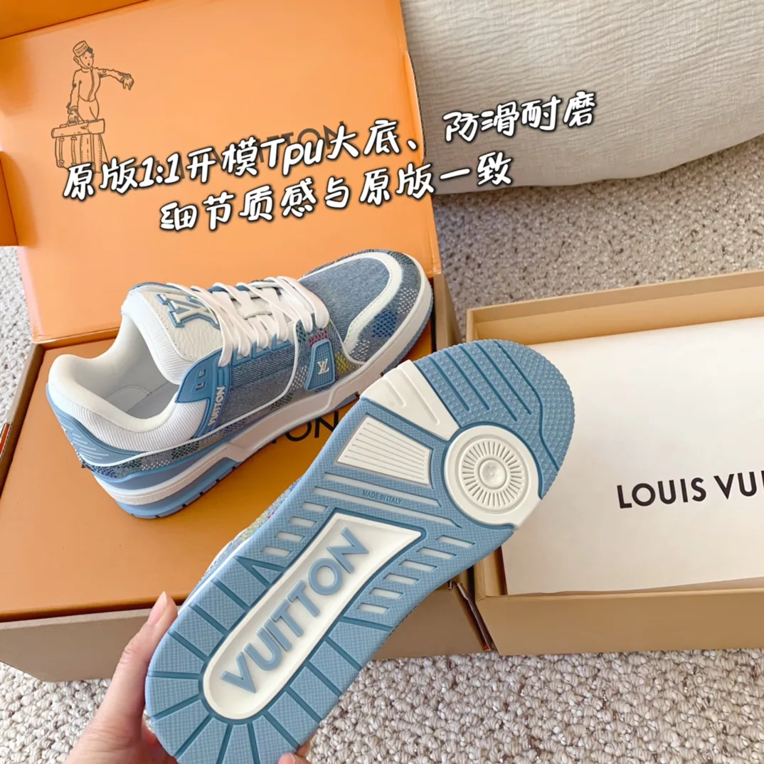 Кроссовки Женские Louis Vuitton 18625689