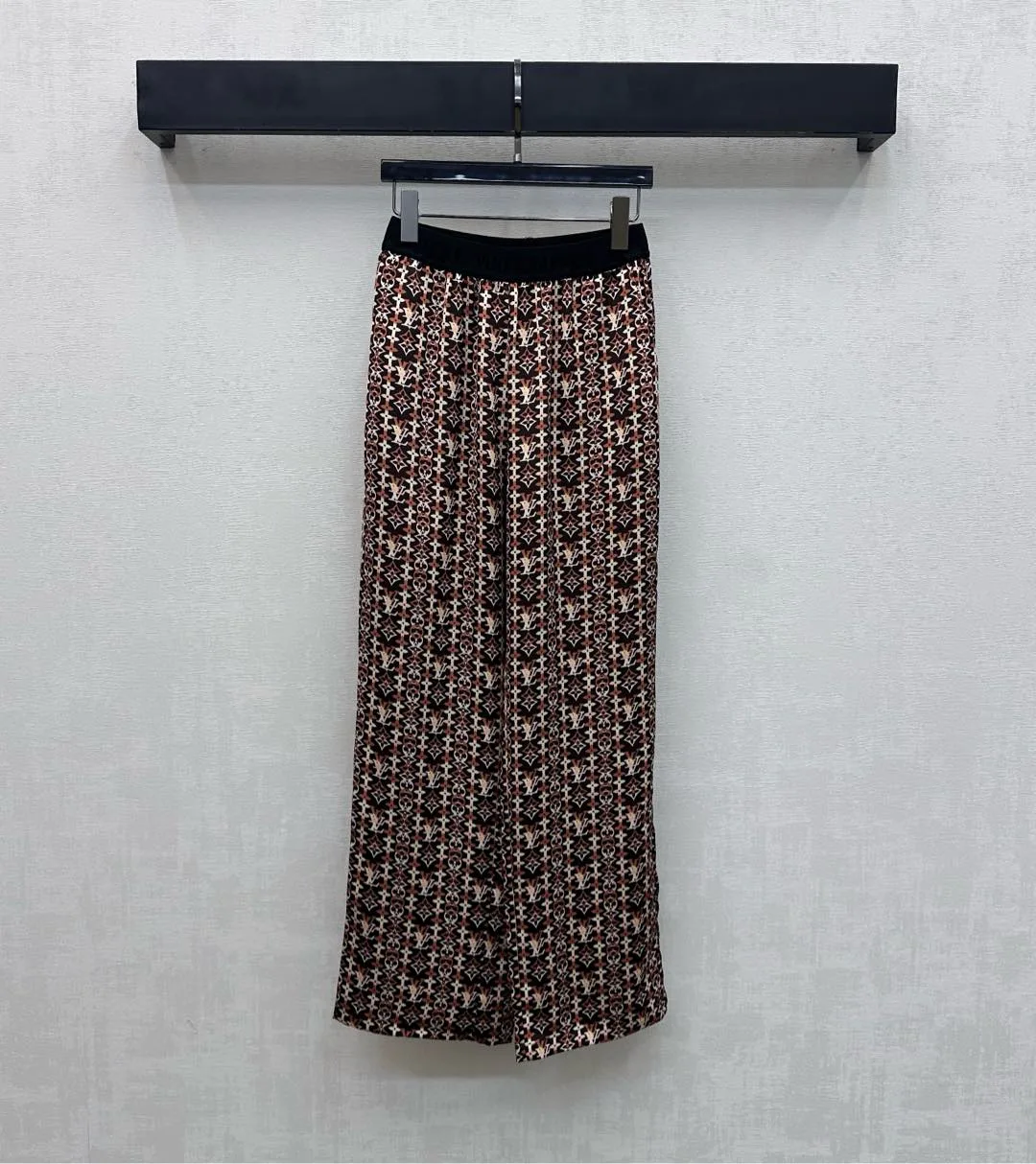 Брюки Женские Louis Vuitton 11049540