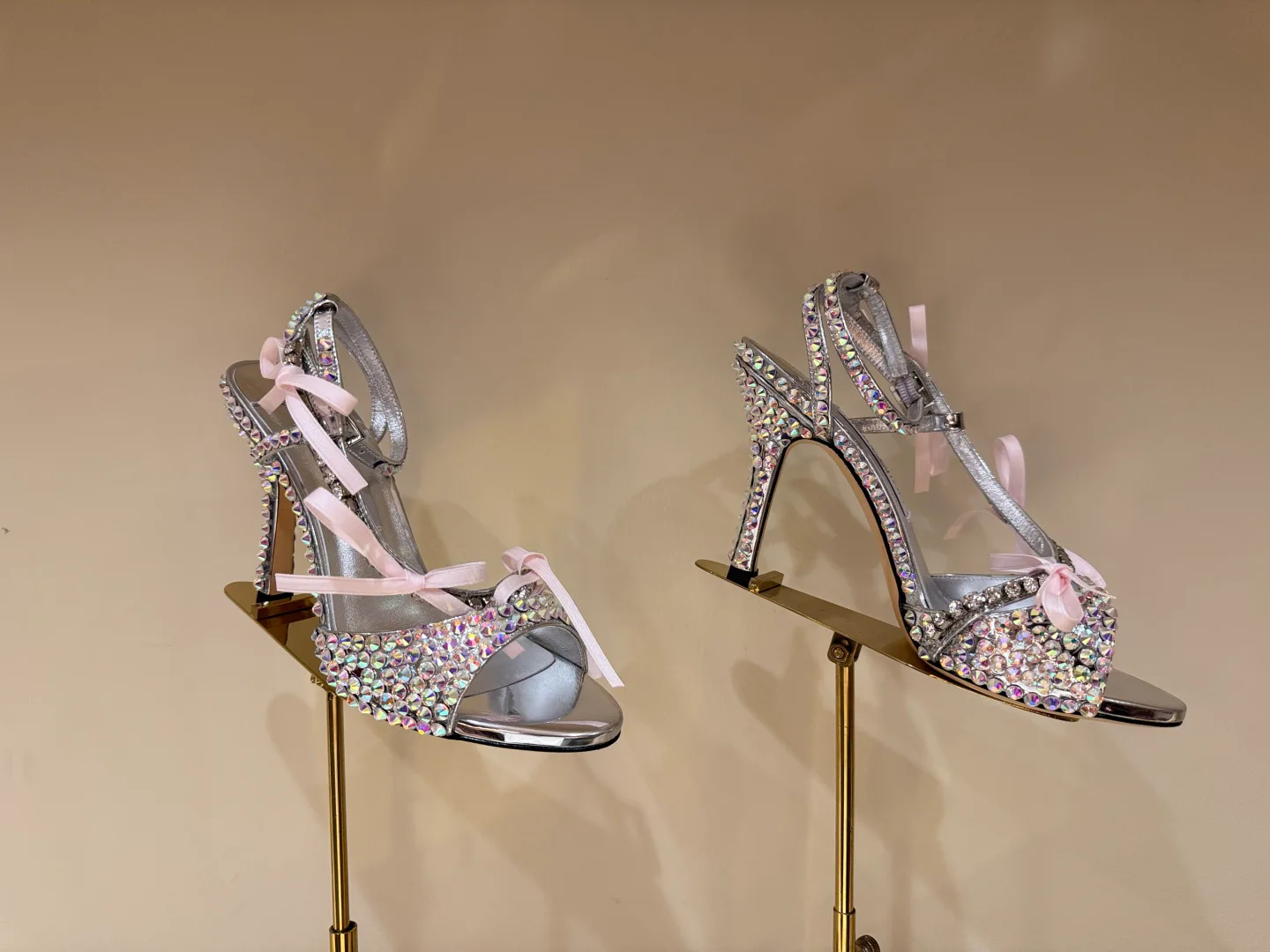 Босоножки Женские Jimmy Choo 17943493