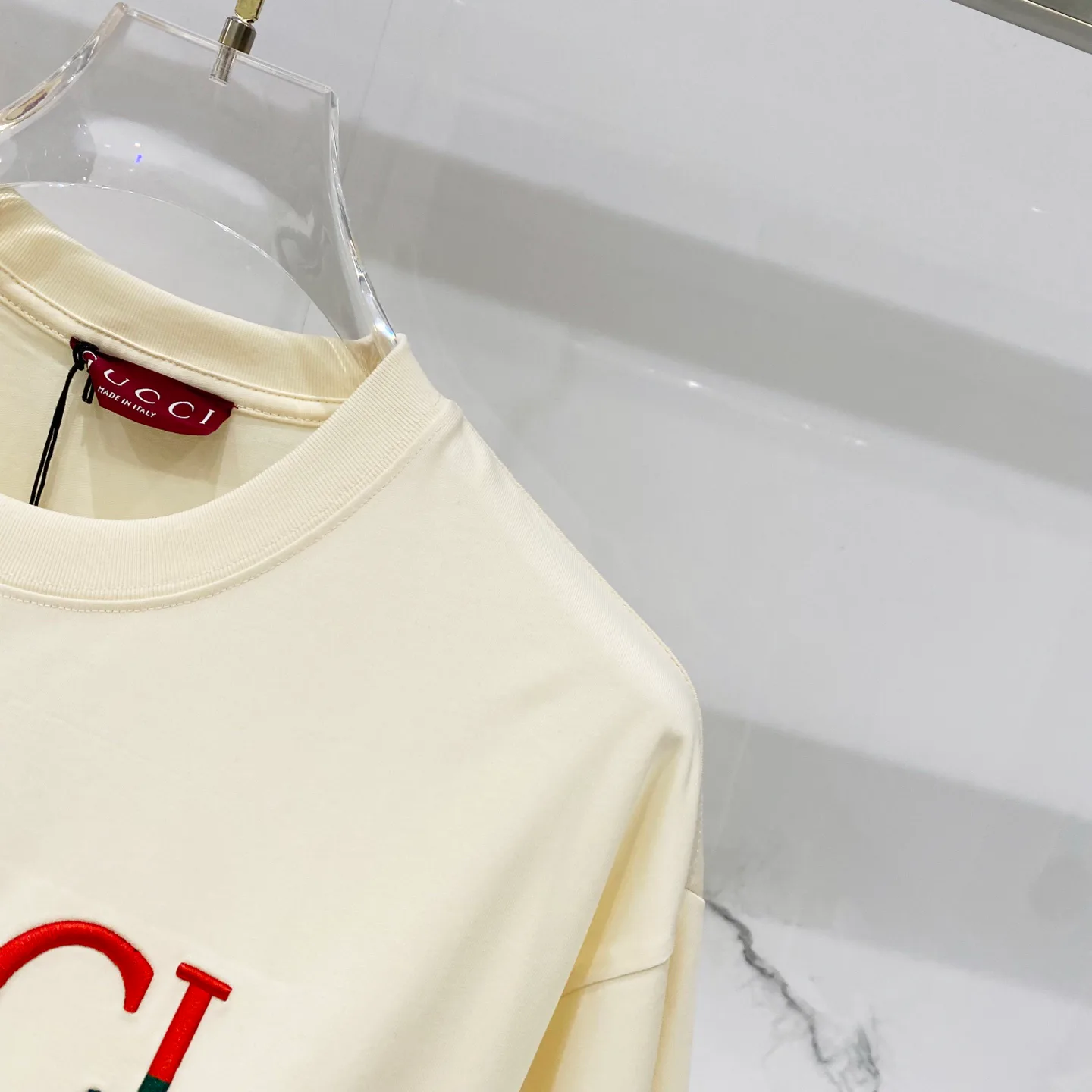 Футболки Женские Gucci 5405554