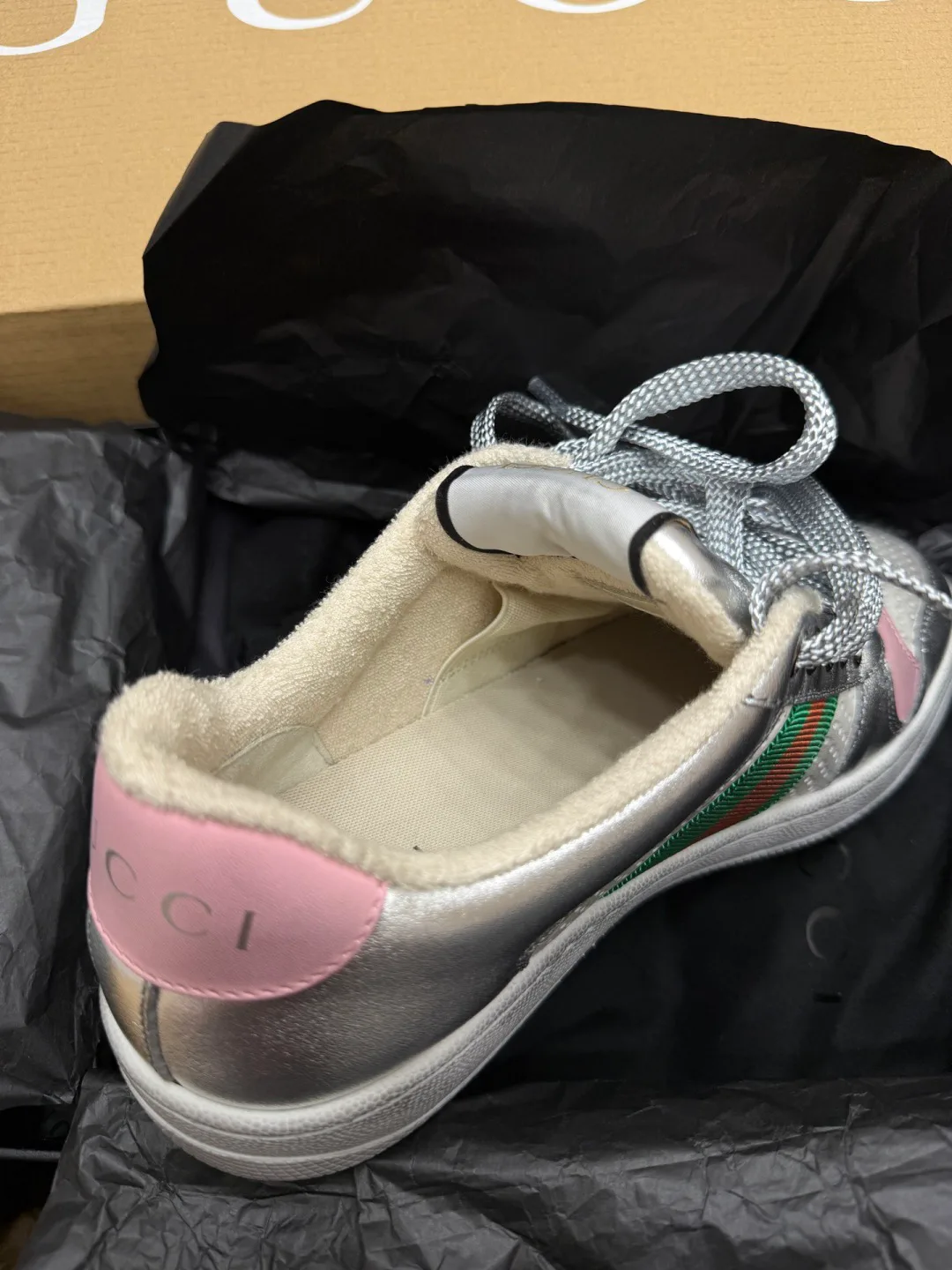 Кроссовки Женские Gucci 18448010