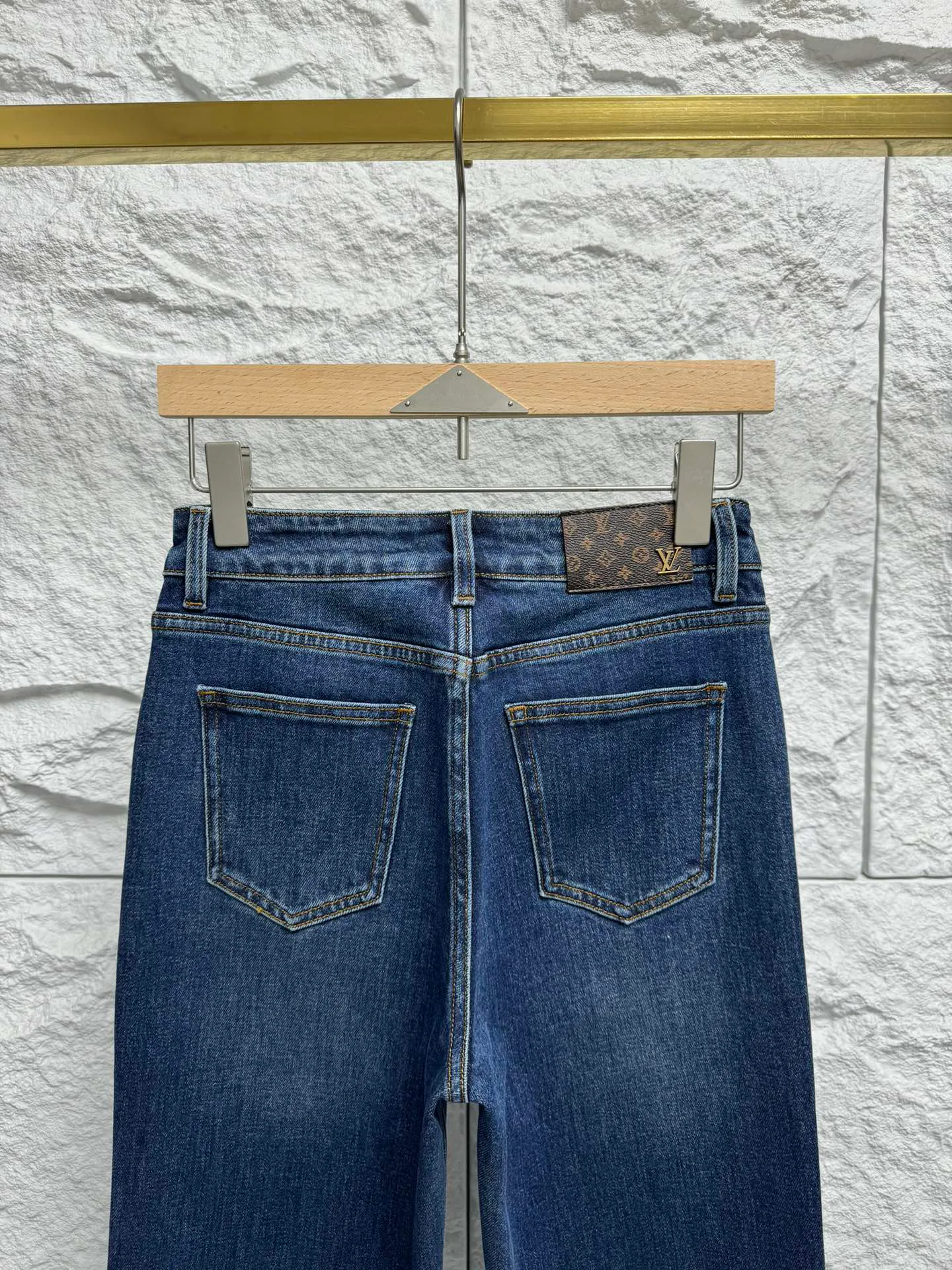Джинсы Женские Louis Vuitton 9846633