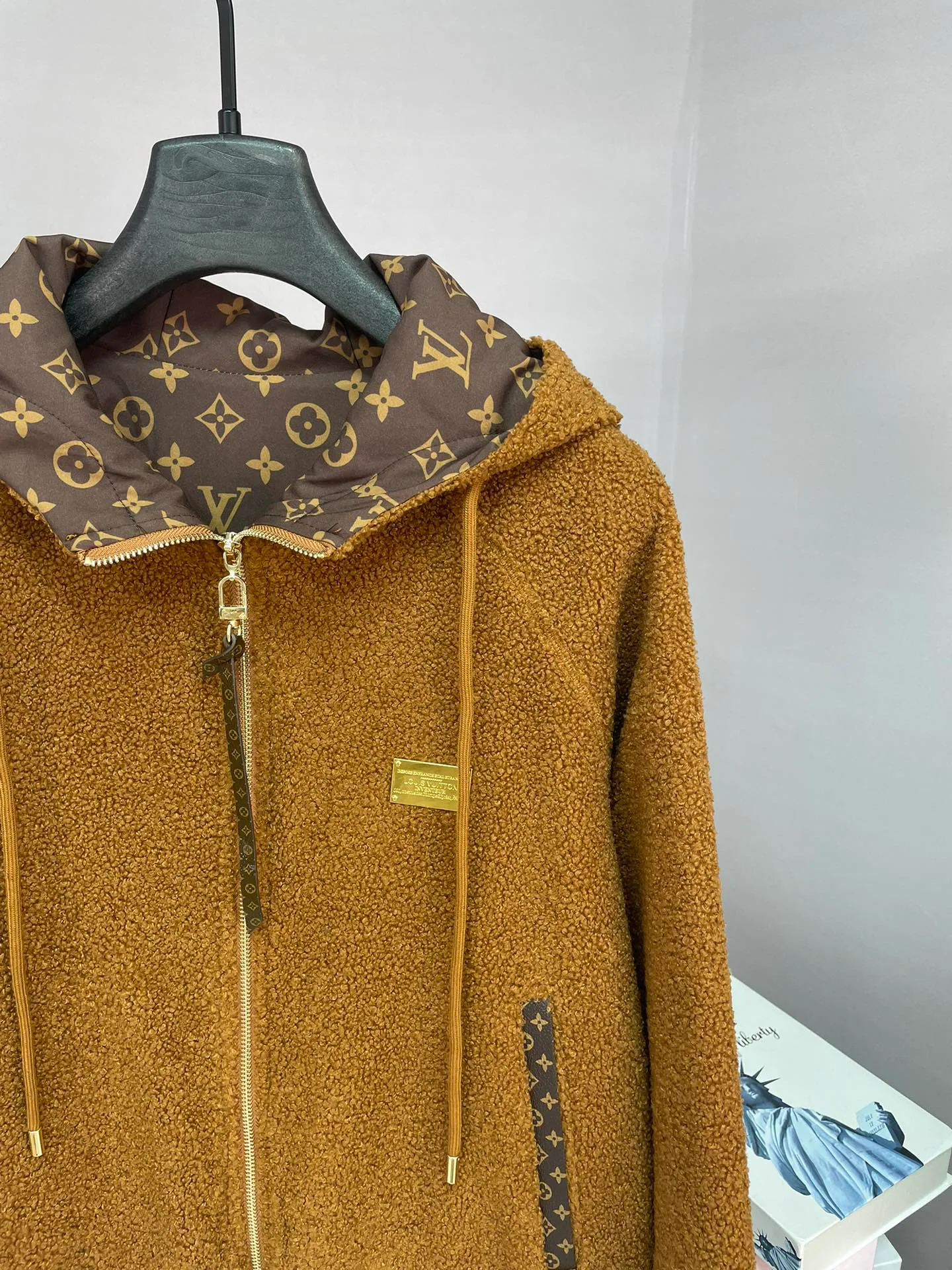 Куртки Женские Louis Vuitton 405871