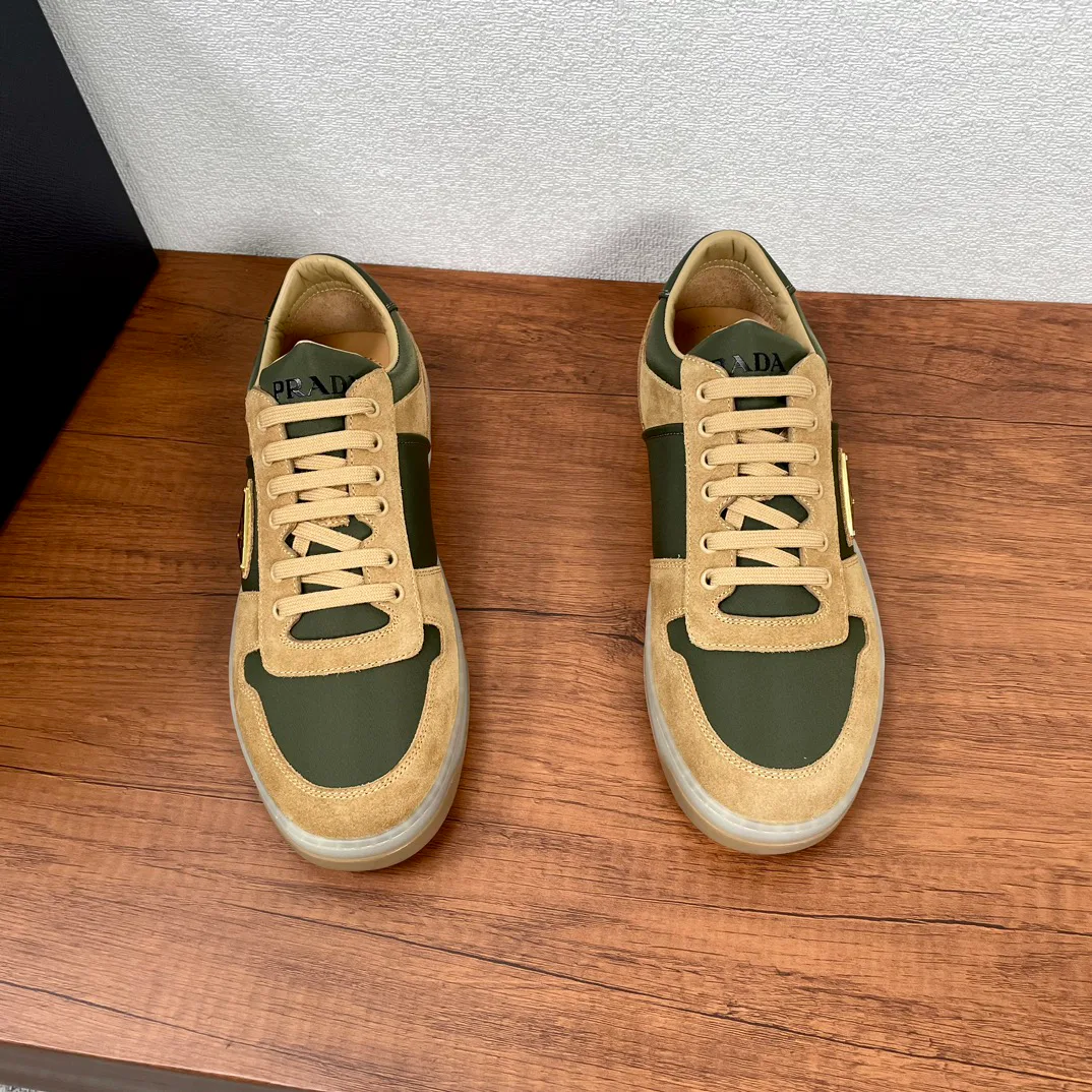 Кроссовки Мужские Prada 18197803