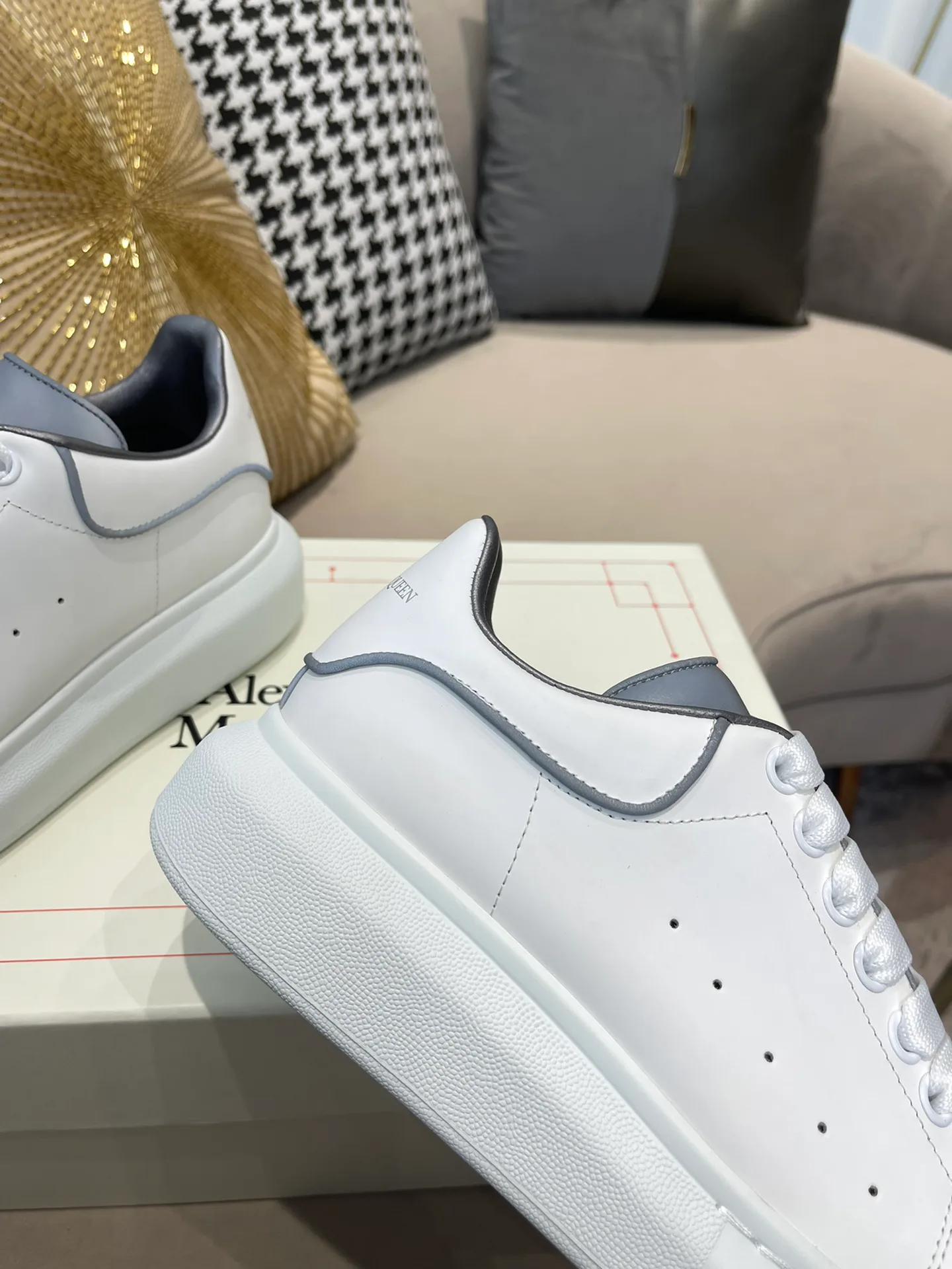 Кеды Женские Alexander Mcqueen 13287242