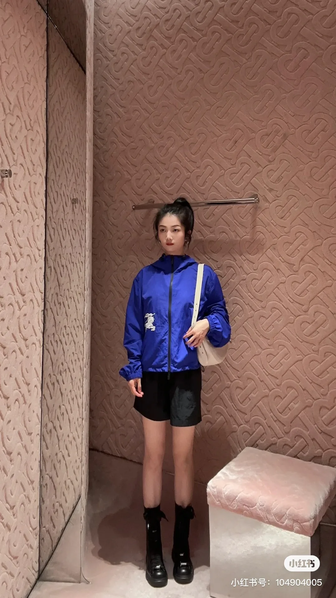 Куртки И Пуховики Женские Burberry 10898904