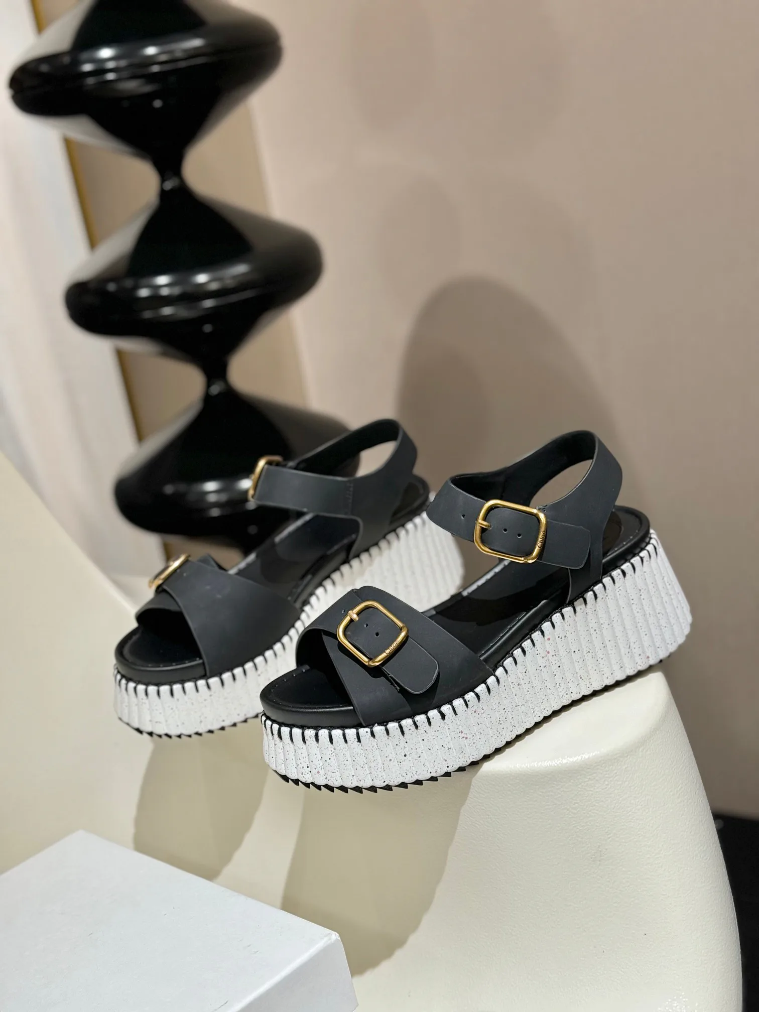 Сандалии Женские Chloe 13253513