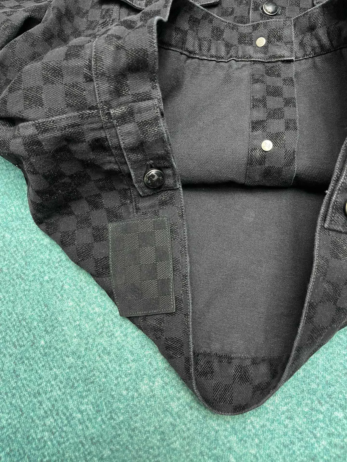 Куртки И Пуховики Мужские Louis Vuitton 26354