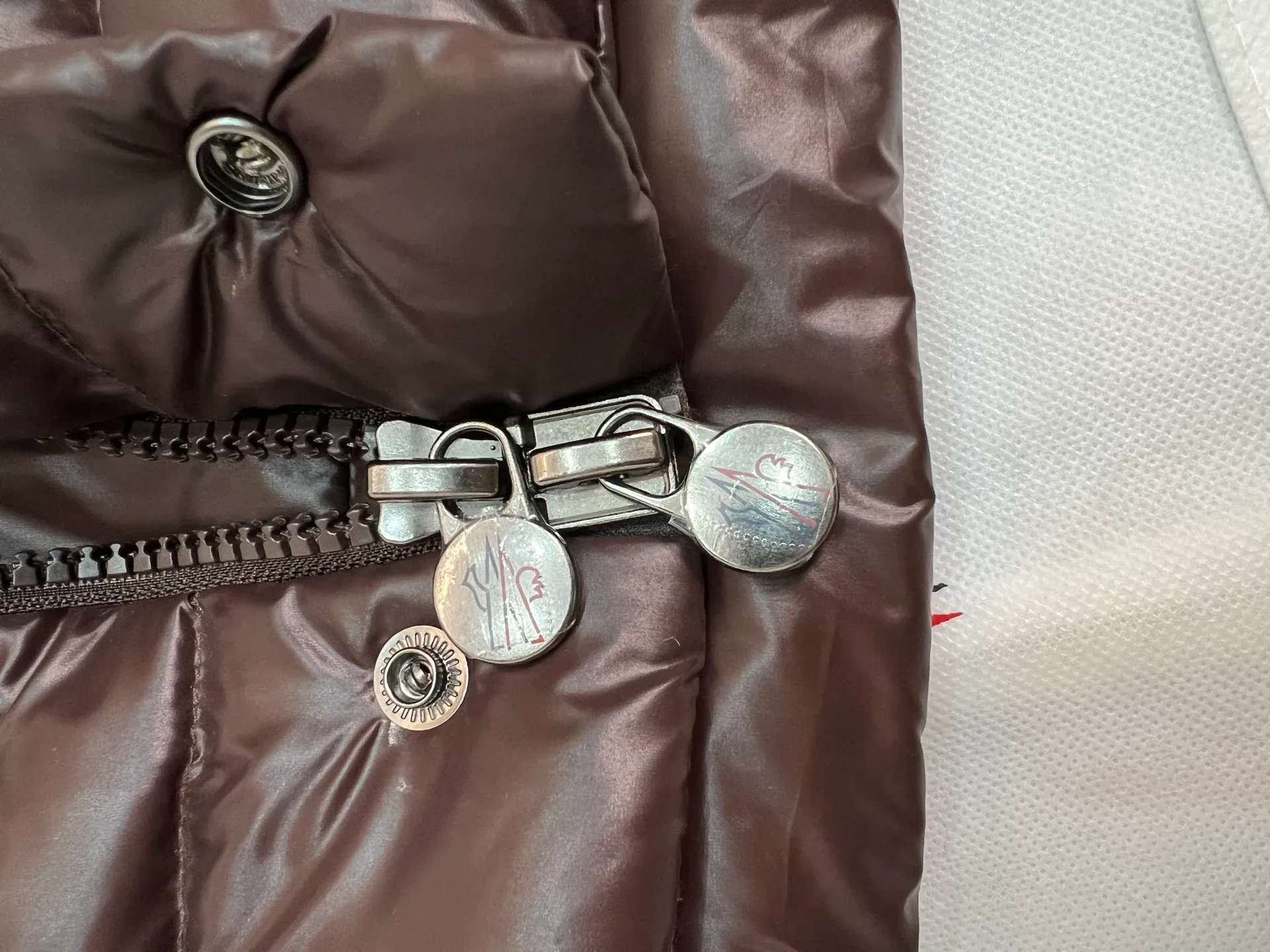 Жилеты Женские Moncler 1845740