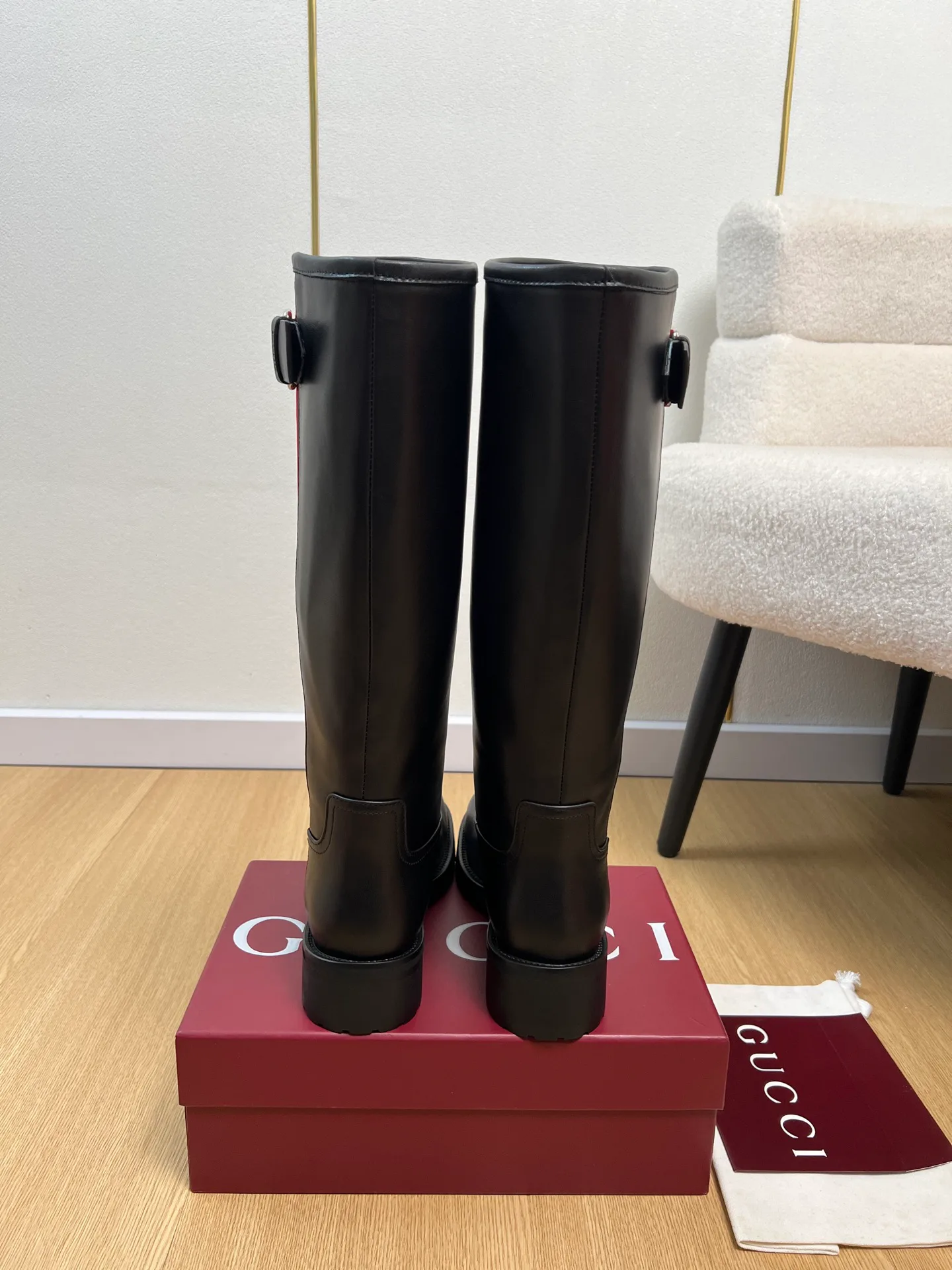 Сапоги Женские Gucci 18152927